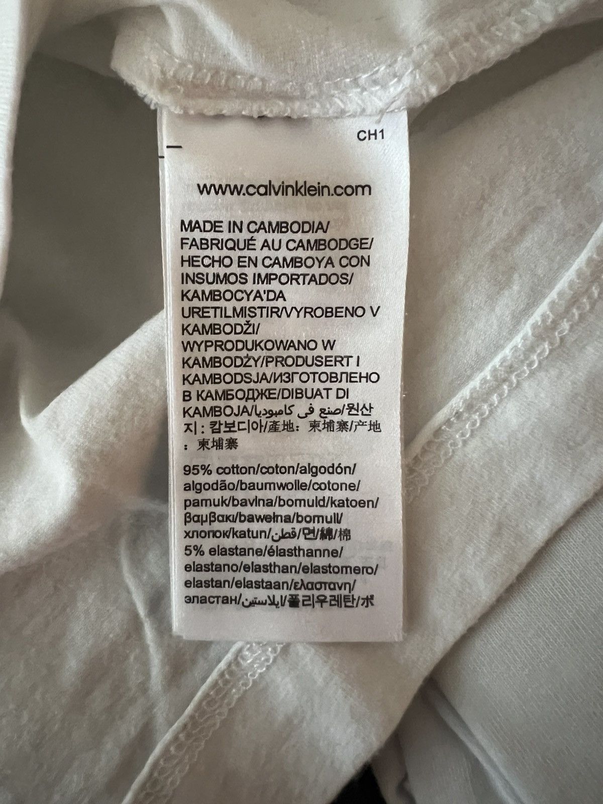 Calvin Klein Calvin Klein T-Shirt Size US L / EU 52-54 / 3 - 4 Thumbnail