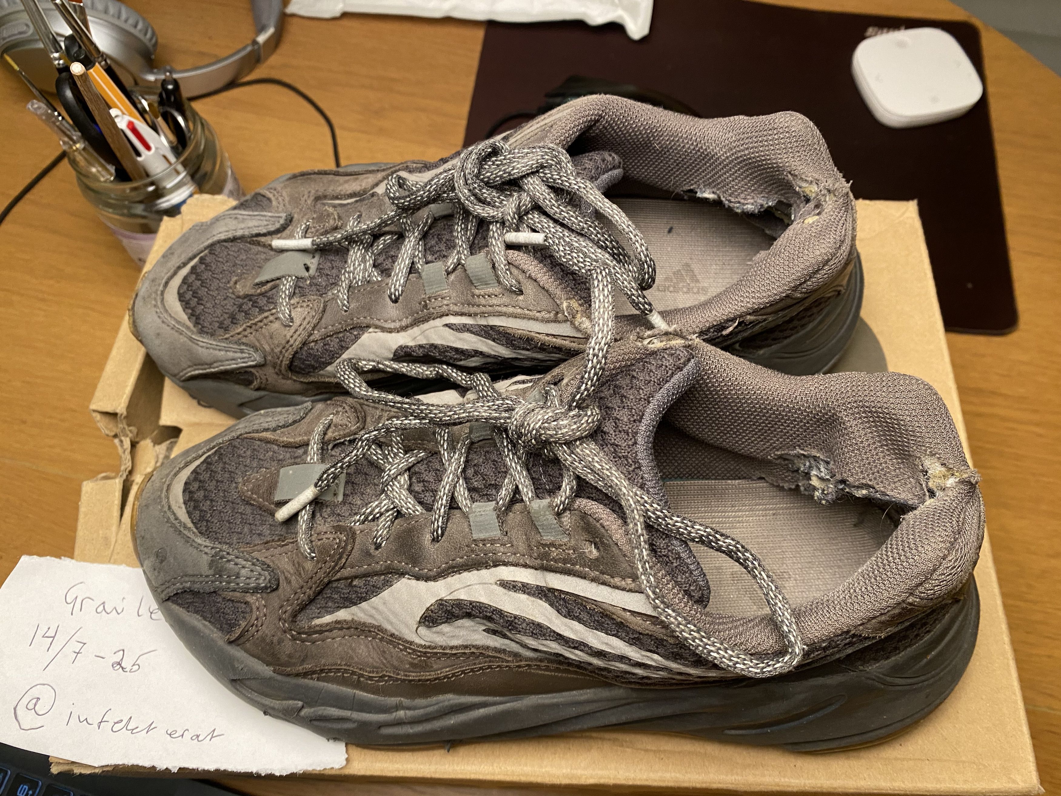 Yeezy Yeezy Boost 700 Geode US 7 / EU 40 Size US 7 / EU 40 - 5 Thumbnail