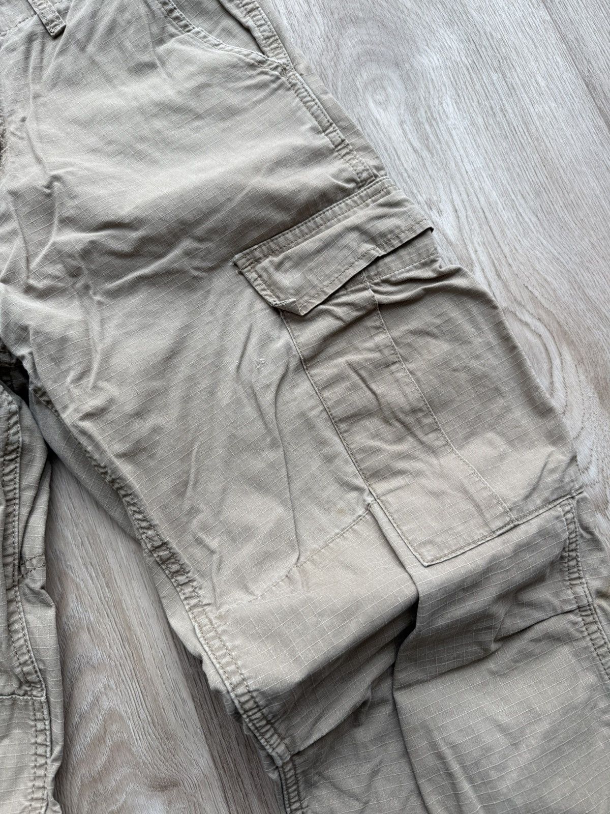 Carhartt Vintage Carhartt Regular Cargo Beige Pants Mens Size 30x32 Size US 30 / EU 46 - 5 Thumbnail