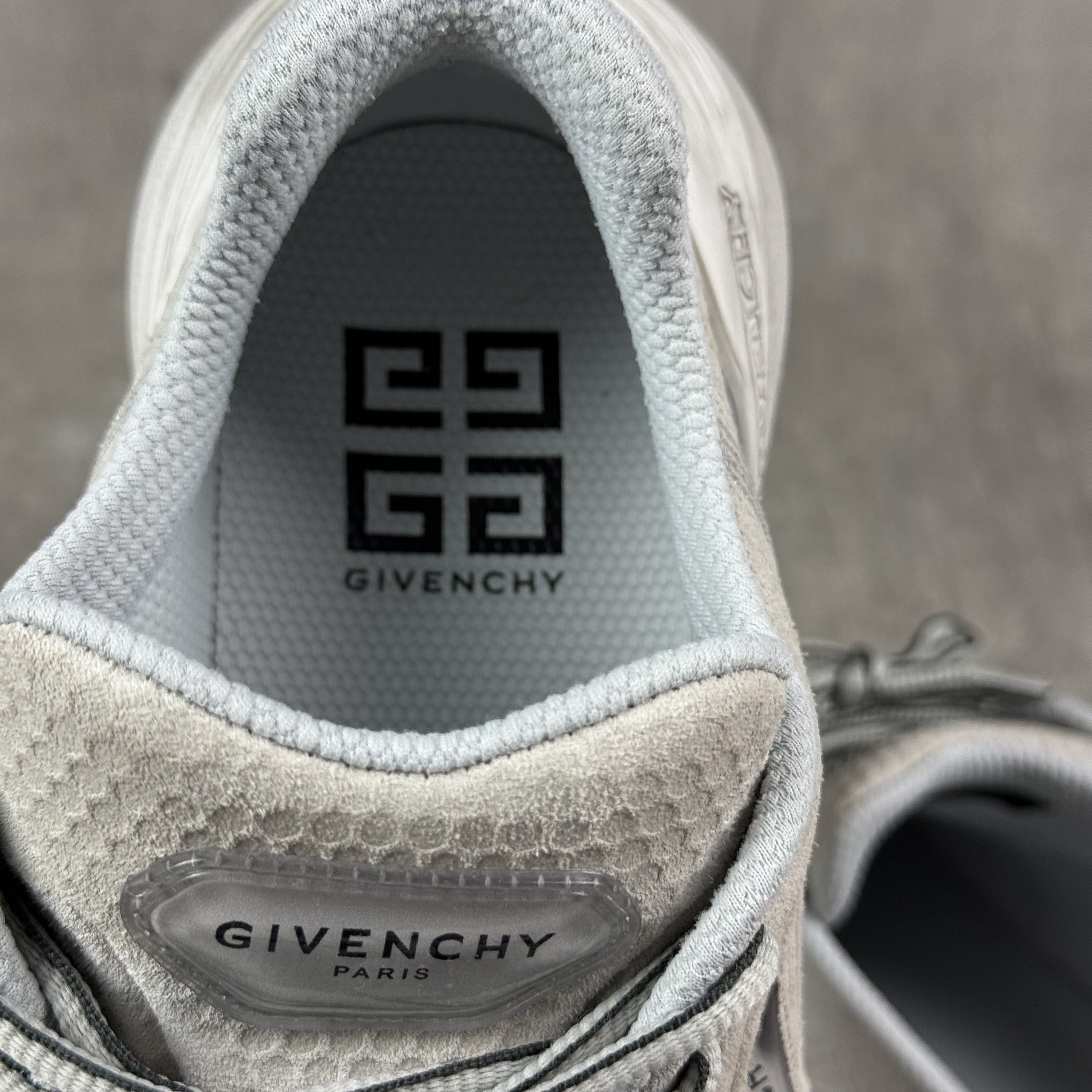 Givenchy GIVENCHY TK-MX Runner Worn In Effect Suede Sneakers Grey Size US 7 / EU 40 - 10 Thumbnail