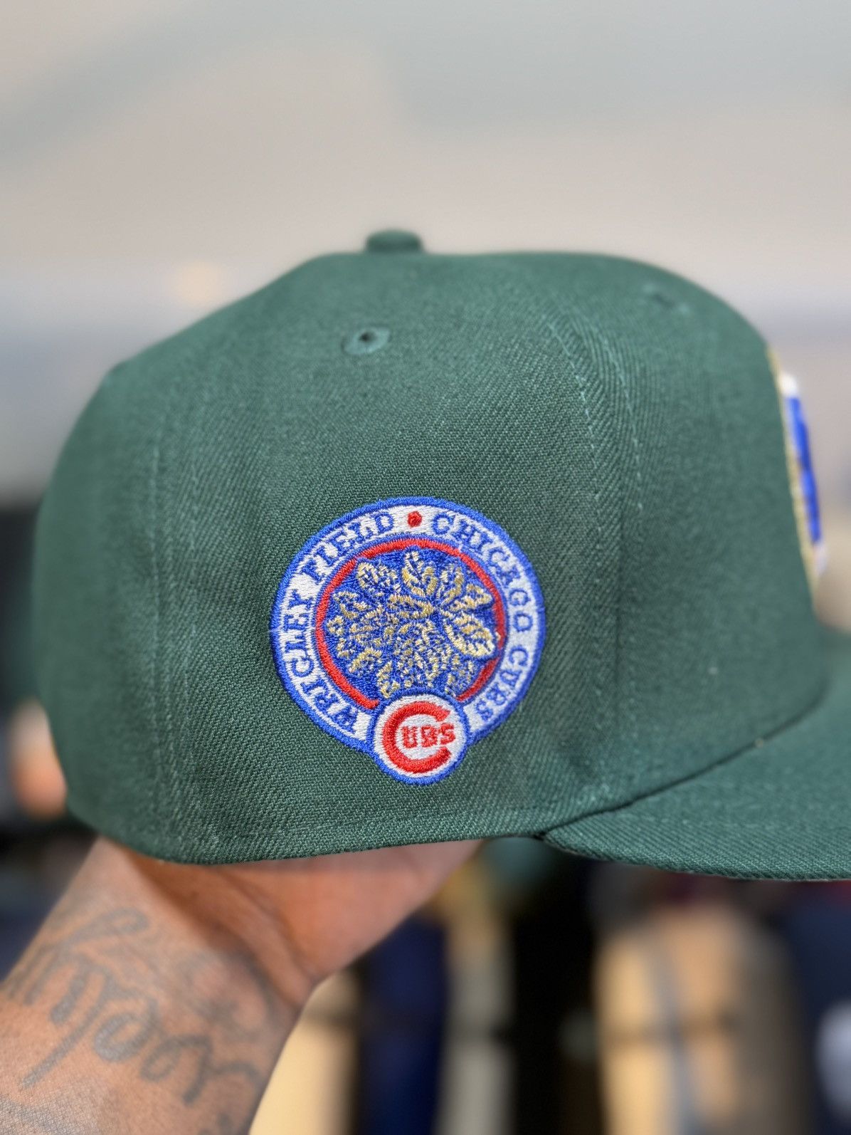 Hat Club × MyFitteds × New Era 7 1/4 Chi. Cubs Wrigley Field “Lucky Charms ST. Patrick Day” Size ONE SIZE - 3 Thumbnail