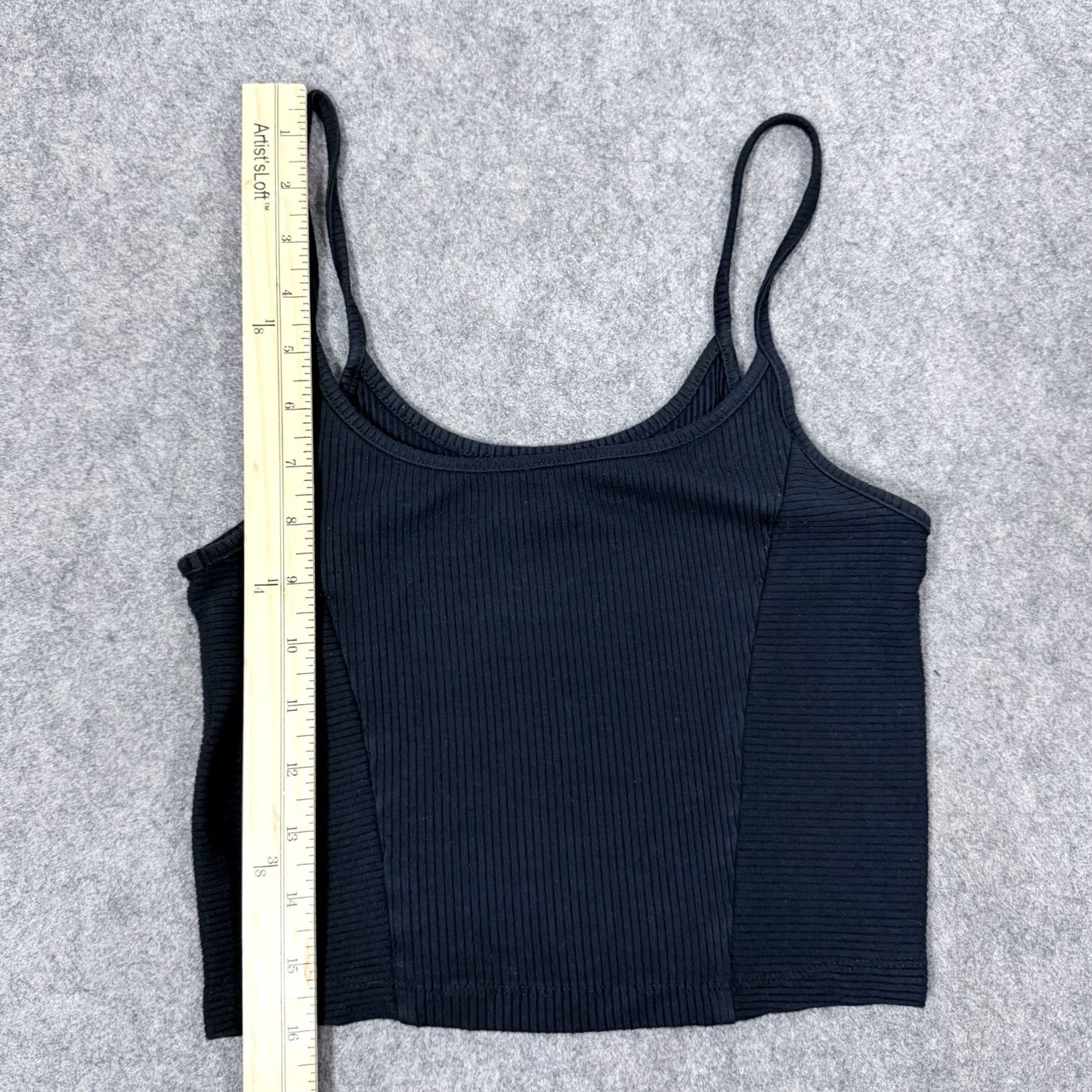 Victoria's Secret Victoria's Secret Tank Top M Black Casual Cropped Ribbed Womens Size M / US 6-8 / IT 42-44 - 4 Thumbnail