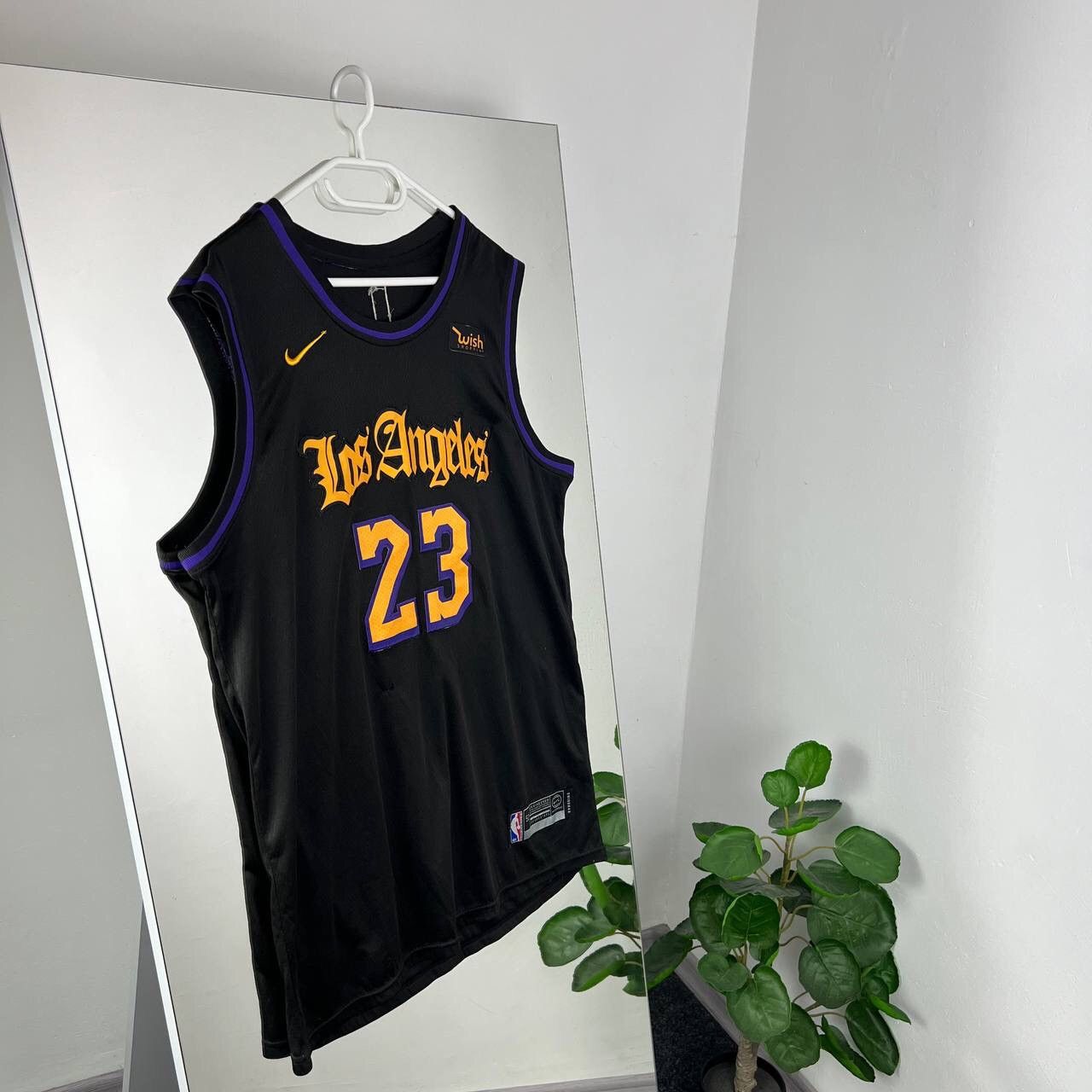 Nike Basketball James Los Angles Nike Drill Tank Top Jersey Y2k Size US L / EU 52-54 / 3 - 1 Thumbnail