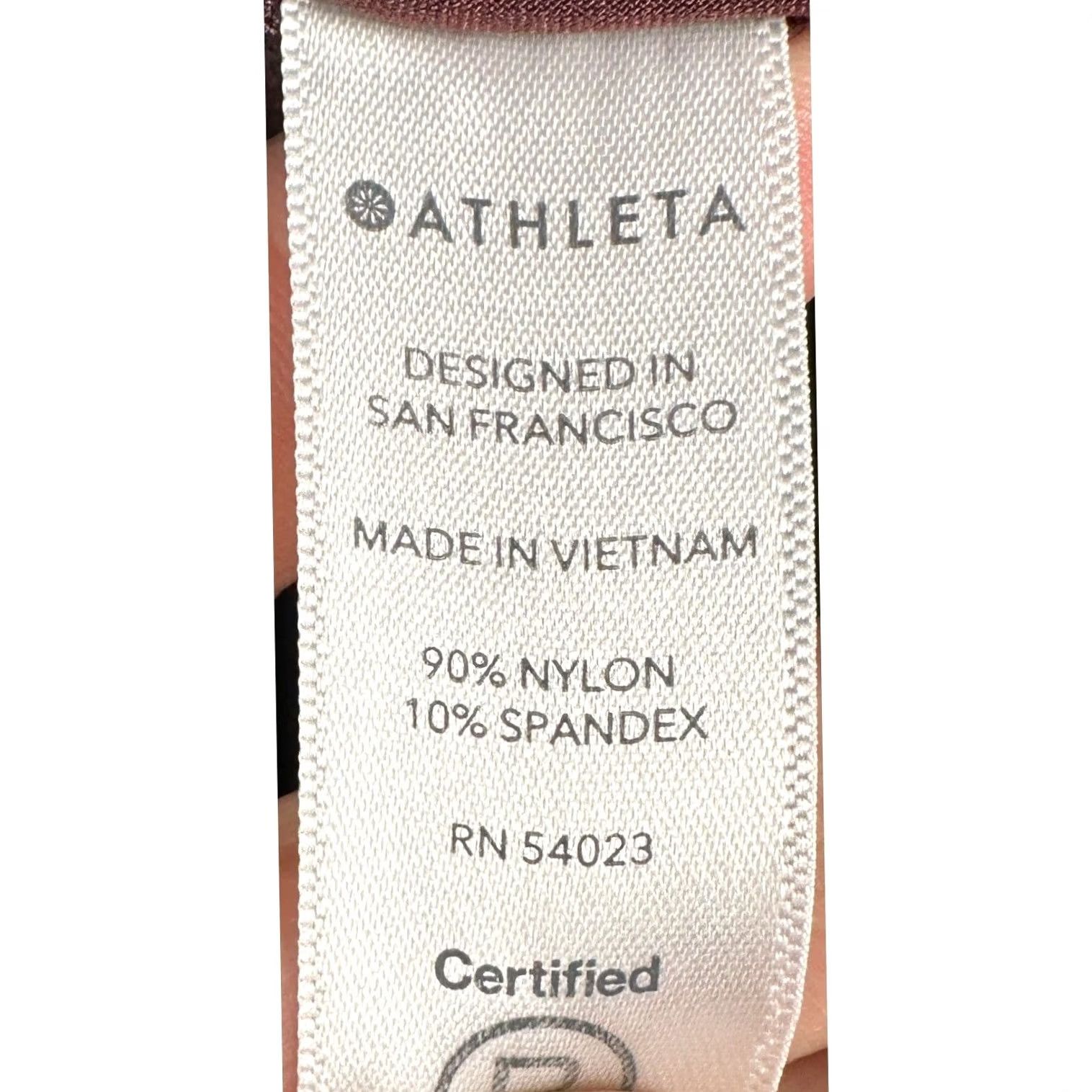 Athleta Athleta Wander Slim Ankle Pant Womens 4 Red - Slim Fit, High Rise, Side Zip, Pockets, Travel, Workwear, Techwear, Ankle Length, Nylon Spandex Size 27" / US 4 / IT 40 - 4 Thumbnail