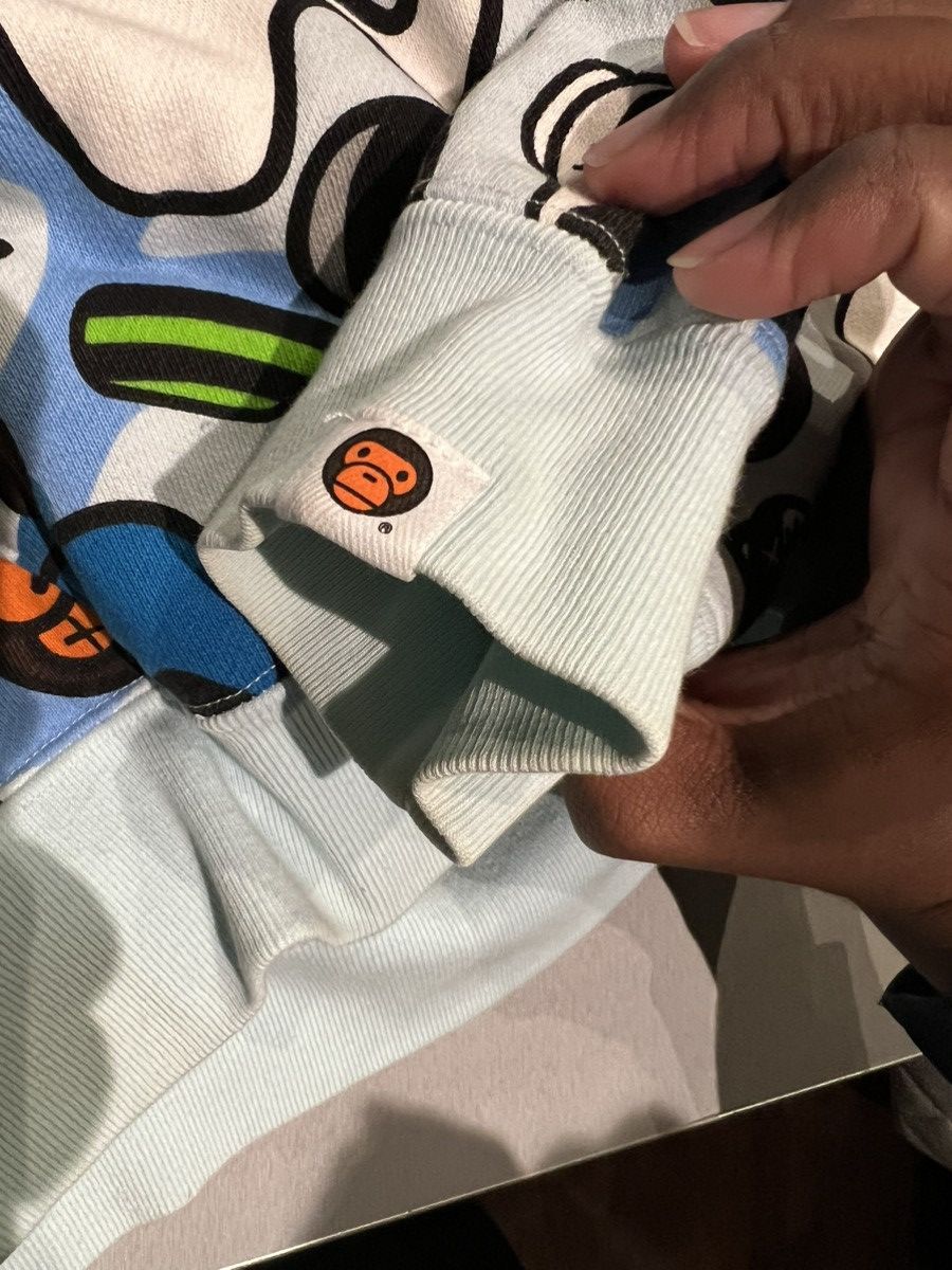 Bape × Kaws Bape x Kaws Baby Milo Animal Kingdom Full Zip Hoodie Size US M / EU 48-50 / 2 - 8 Thumbnail
