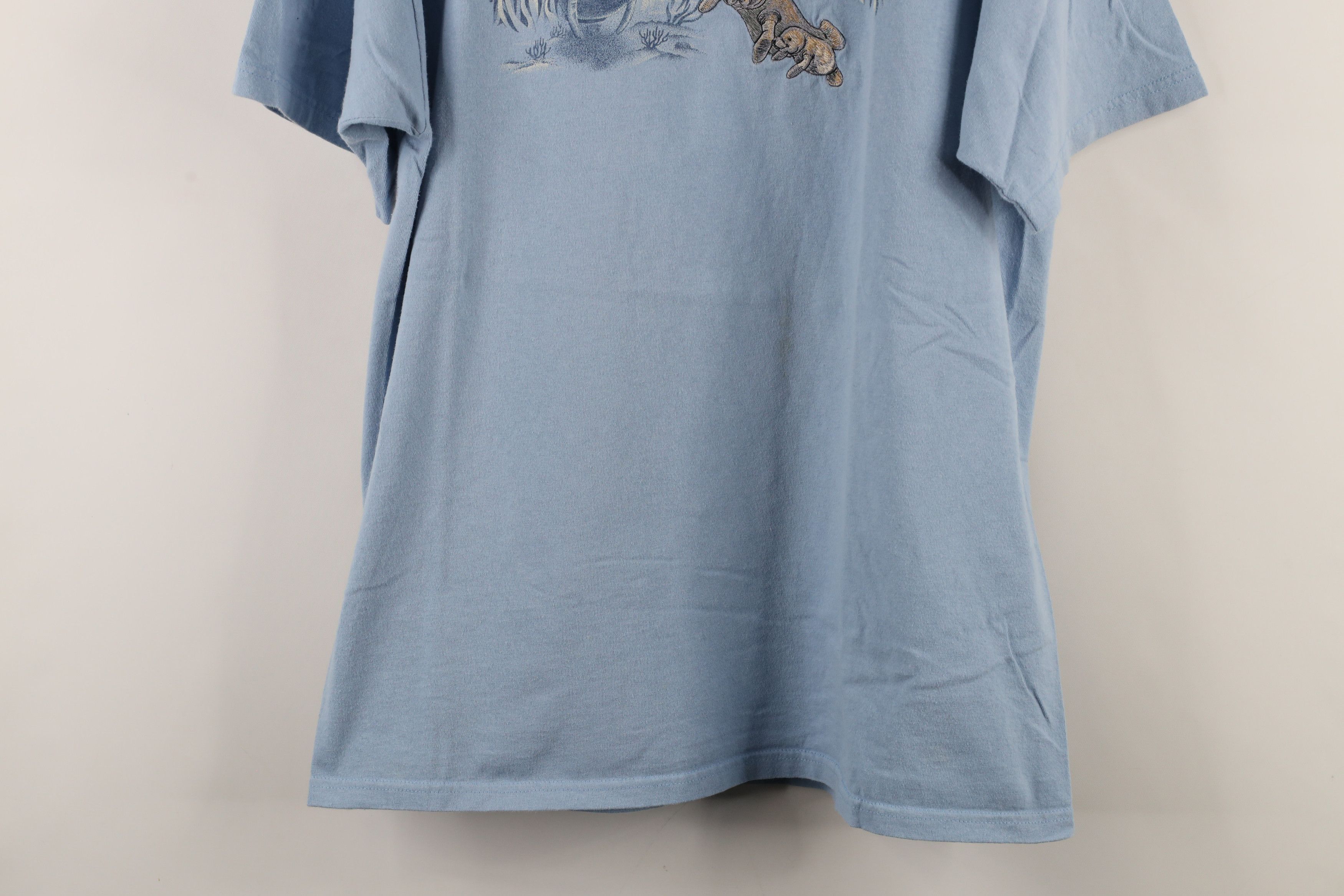 Vintage Vintage 90s Streetwear Manatee Sea Lion Florida T-Shirt Size US L / EU 52-54 / 3 - 3 Thumbnail