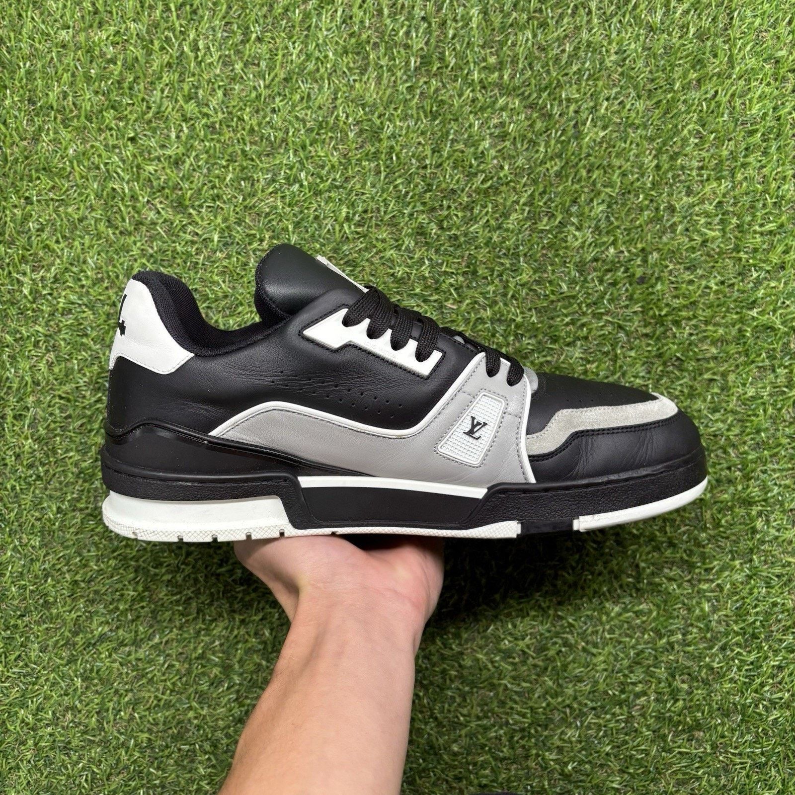 Louis Vuitton 9.5-10 US Louis Vuitton Trainer ' Black Grey White ' | GOOD! Size US 10 / EU 43 - 14 Thumbnail