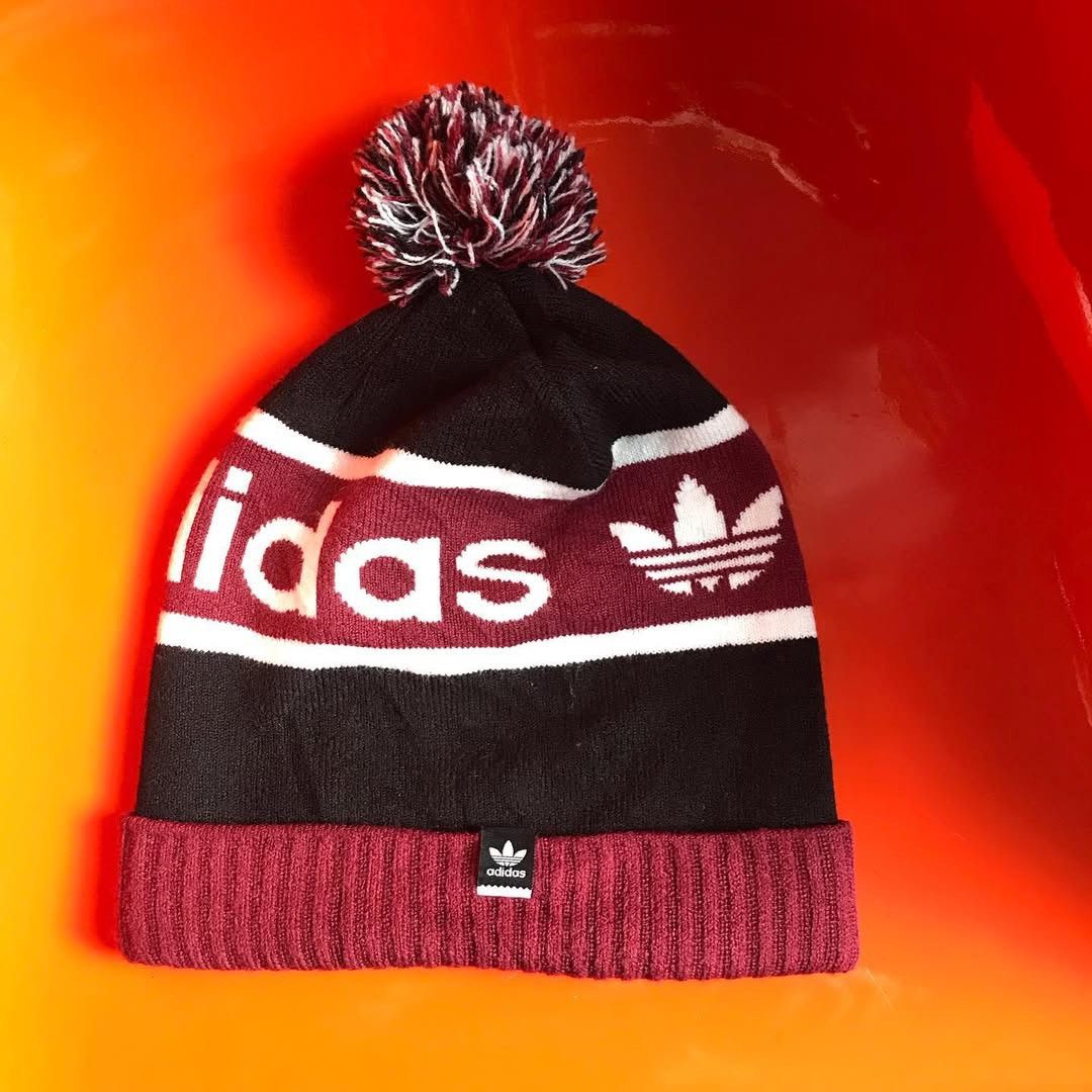 Adidas Vintage Adidas Football Pom Pom Beanie Hat / Football Booble Size ONE SIZE - 5 Thumbnail