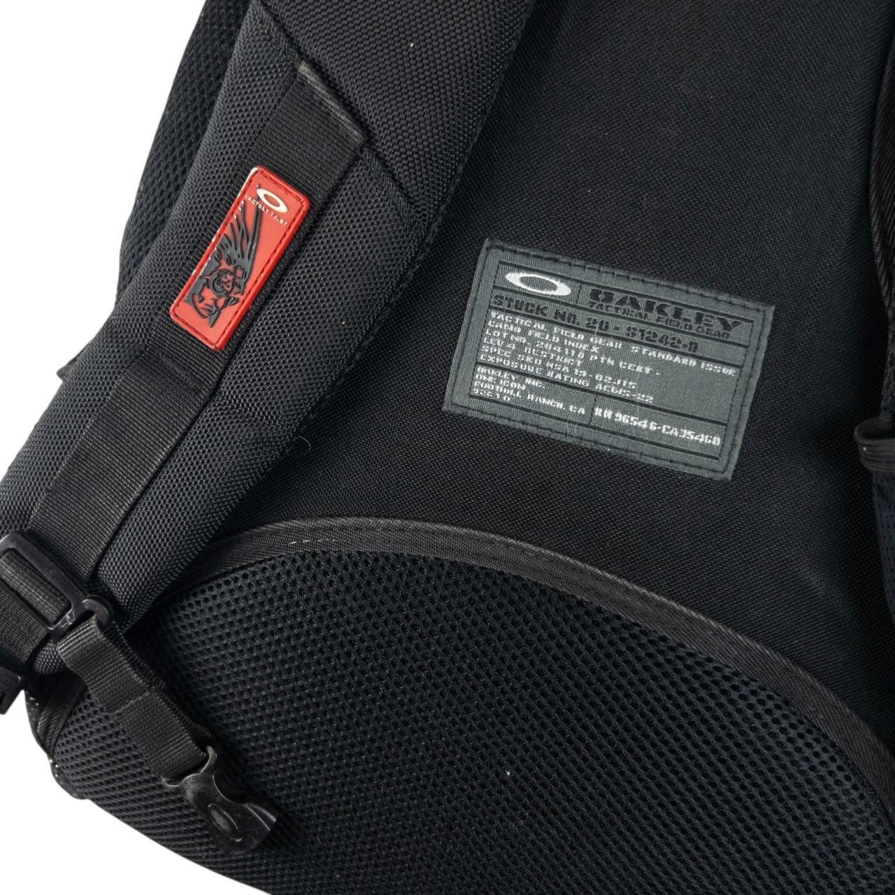 Oakley Vintage Oakley Backpack Size ONE SIZE - 7 Thumbnail