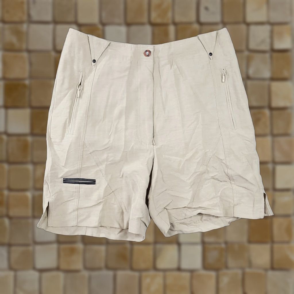Vintage VINTAGE Jamie Sadock Shorts High Waisted Size 8 Beige Athletic Outdoor Chino Golf Women Size 30" / US 8 / IT 44 - 1 Thumbnail