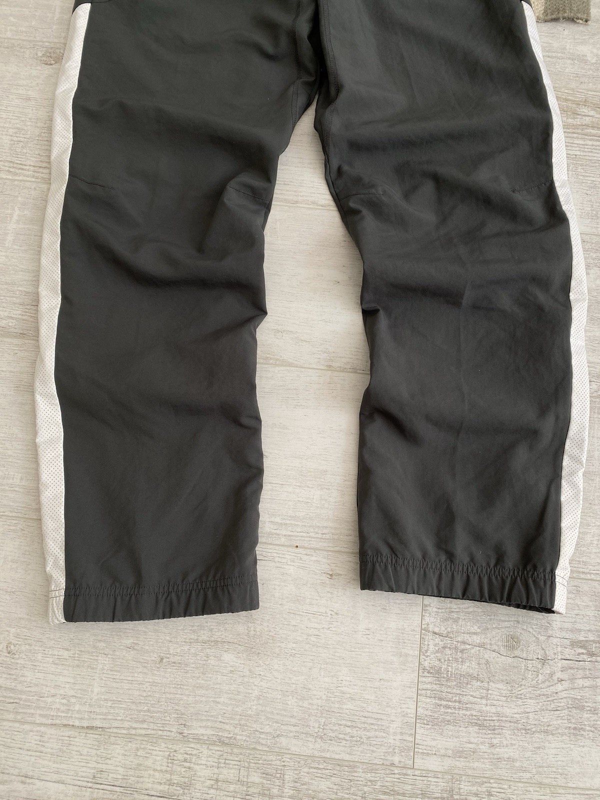 Nike Y2k Nike Nylon Baggy Straight Sweatpants Joggers Size US 34 / EU 50 - 5 Thumbnail