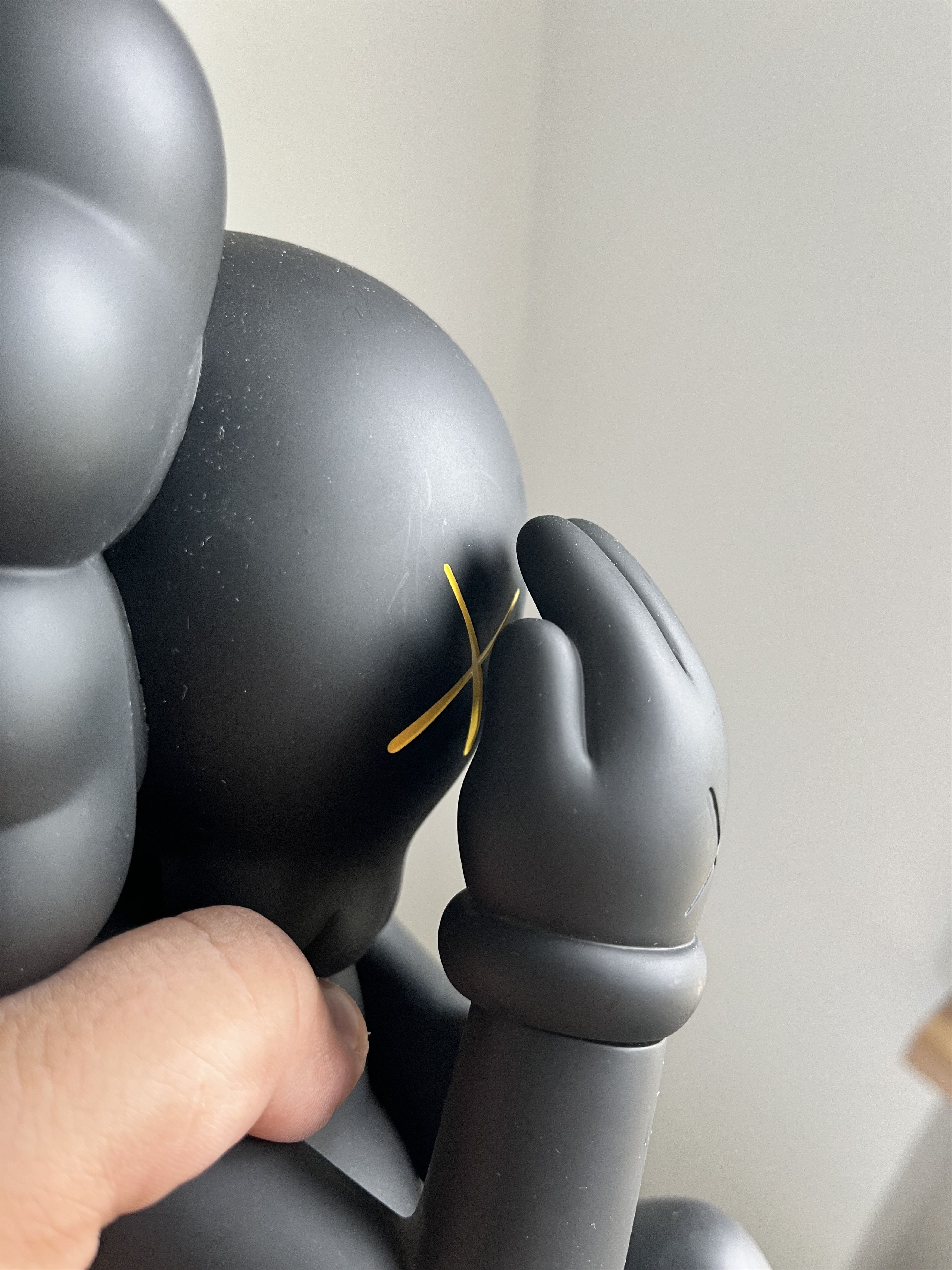 Kaws KAWS Passing Through Black Figure 2013 Size ONE SIZE - 4 Thumbnail