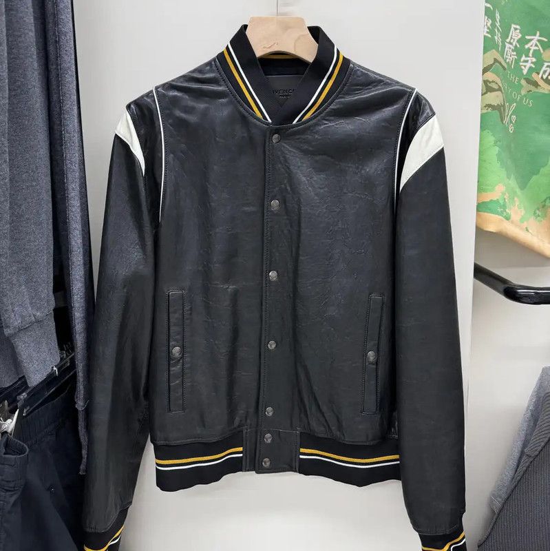 Givenchy Givenchy Black Leather Jacket for Men 0089 Size US L / EU 52-54 / 3 - 1 Thumbnail