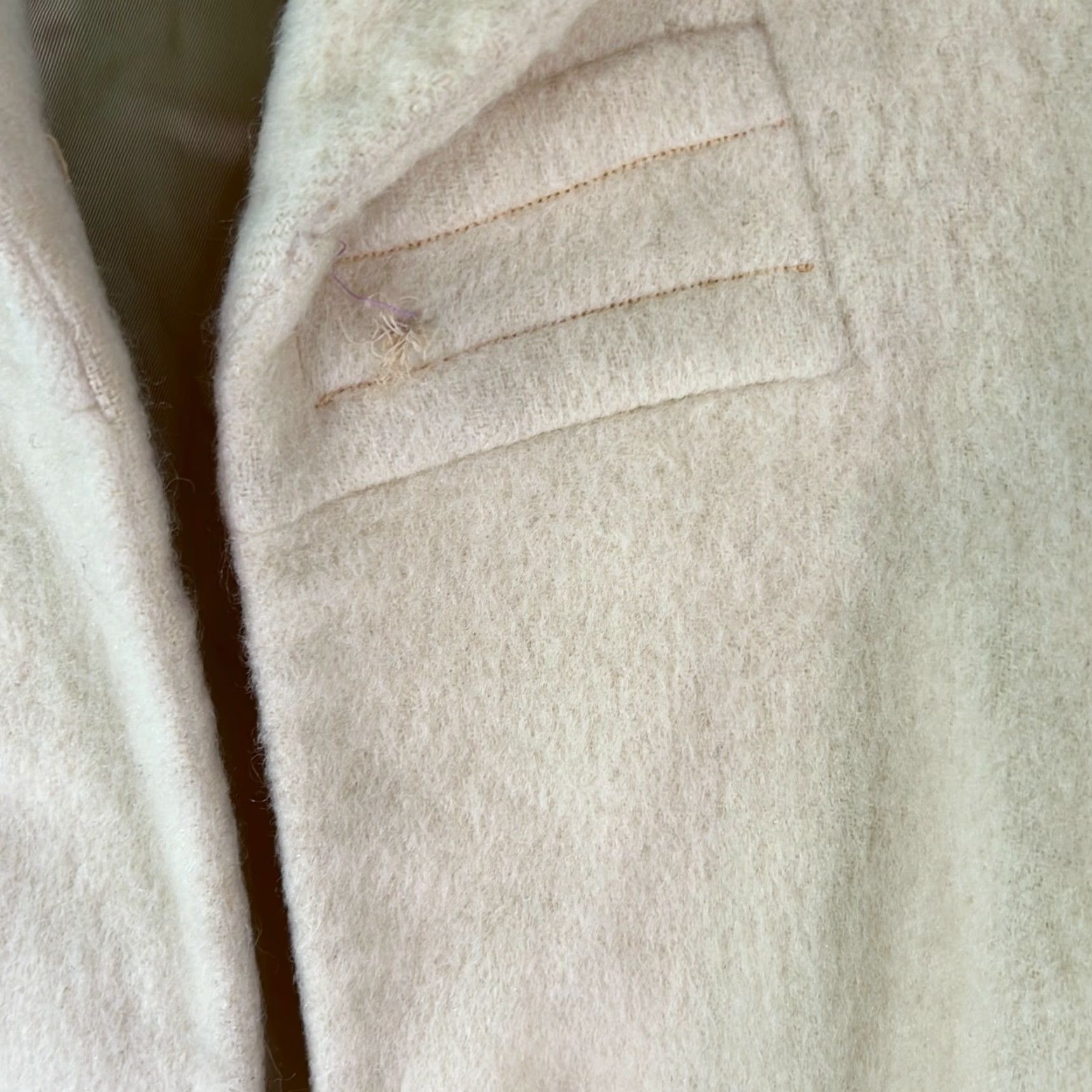 Vintage VINTAGE Chatham Wool Coat Jacket Women Large Cream Fall Winter Classic Solid Long Sleeves Size L / US 10 / IT 46 - 4 Thumbnail