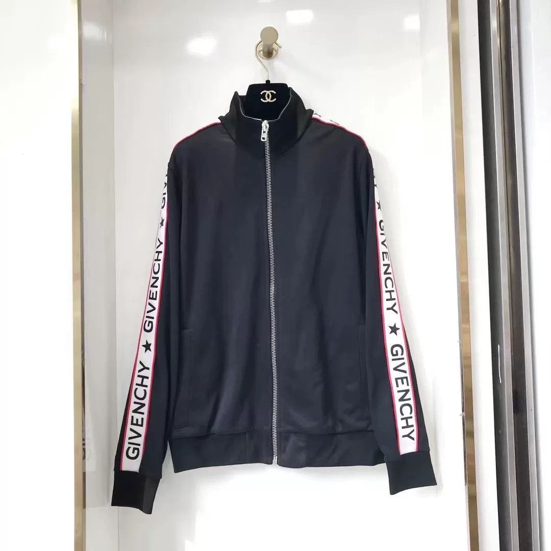 Givenchy Givenchy Black Zip Jacket S Size US S / EU 44-46 / 1 - 1 Thumbnail