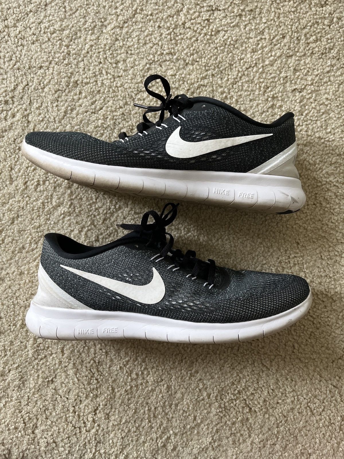 Nike 2016 Dark Grey Nike Free Runs Running Shoe Size 10.5 Size US 10.5 / EU 43-44 - 1 Thumbnail