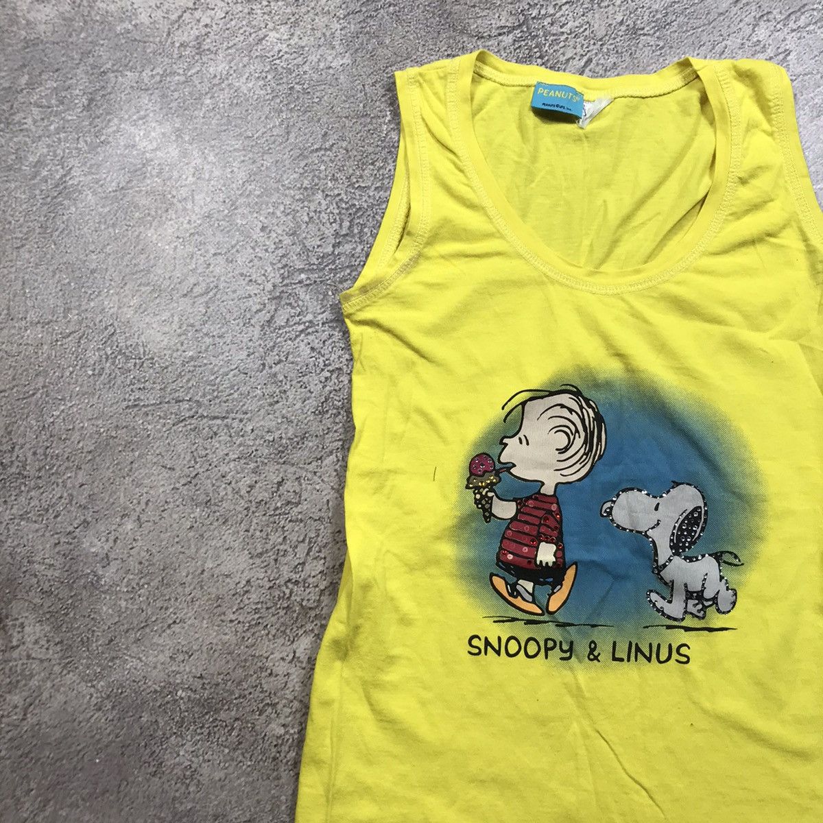 Vintage Vintage 90s Snoopy Linus Cartoon Graphic Tank Top Y2K Slim S Size S / US 4 / IT 40 - 2 Thumbnail