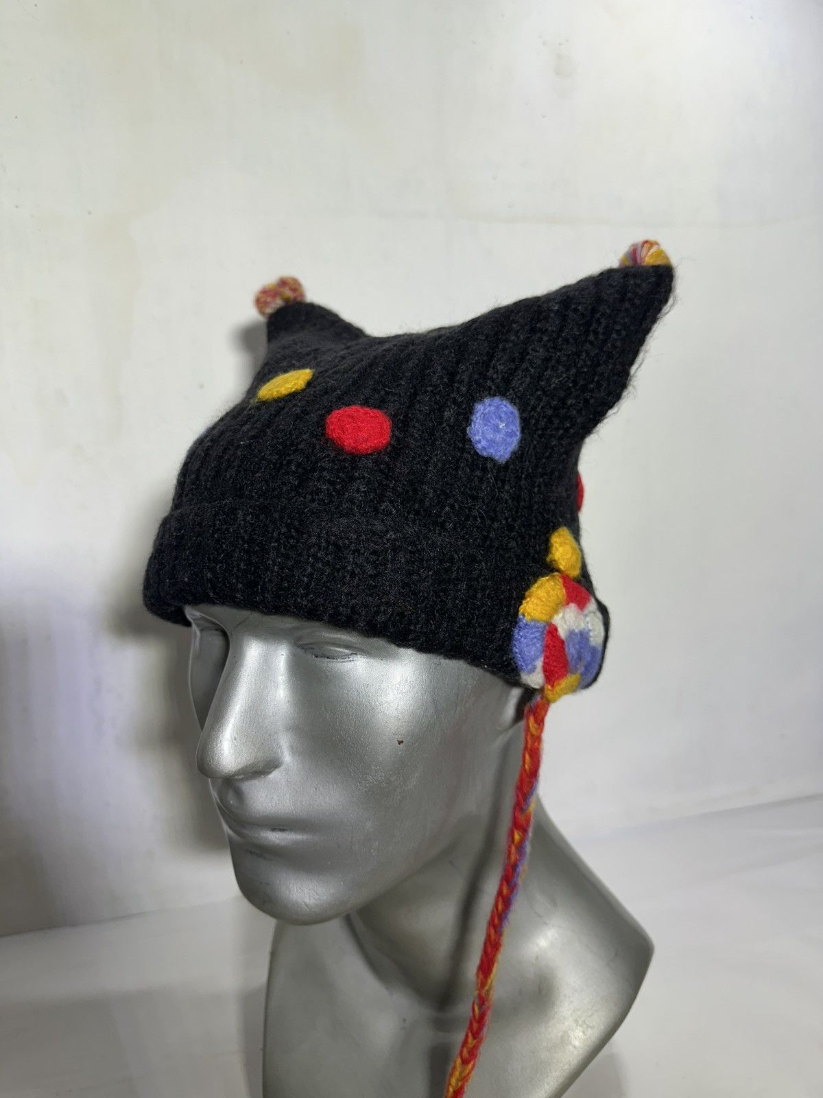 Handmade Unknown Japanese Horn Beanie hats Size ONE SIZE - 8 Thumbnail