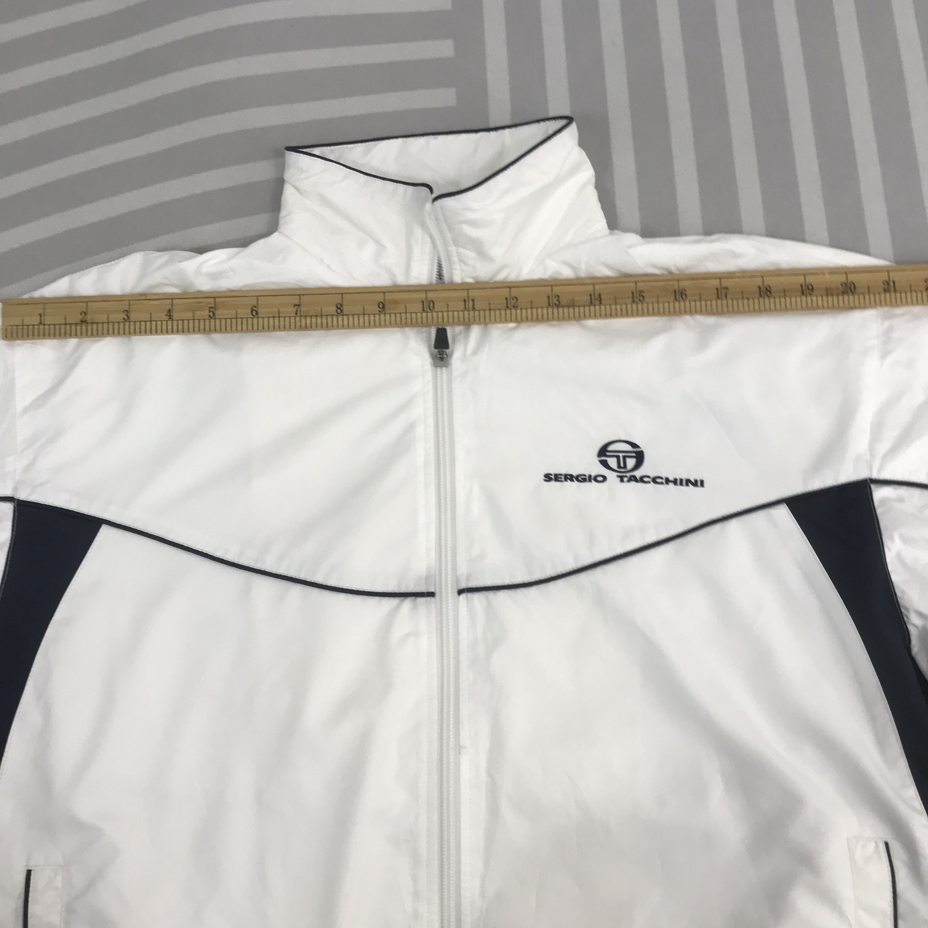Sergio Tacchini × Vintage Vintage Sergio Tacchini x Sophia University light Jacket Size US S / EU 44-46 / 1 - 5 Thumbnail