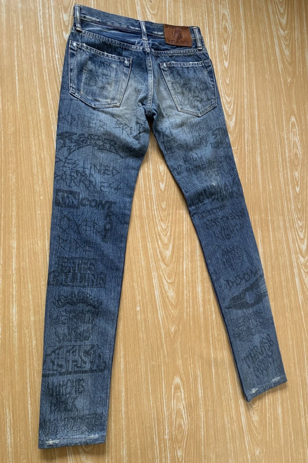 Hysteric Glamour Rare..!! xxs Hysteric Glamour full print metal band pants Size US 26 / EU 42 - 6 Thumbnail