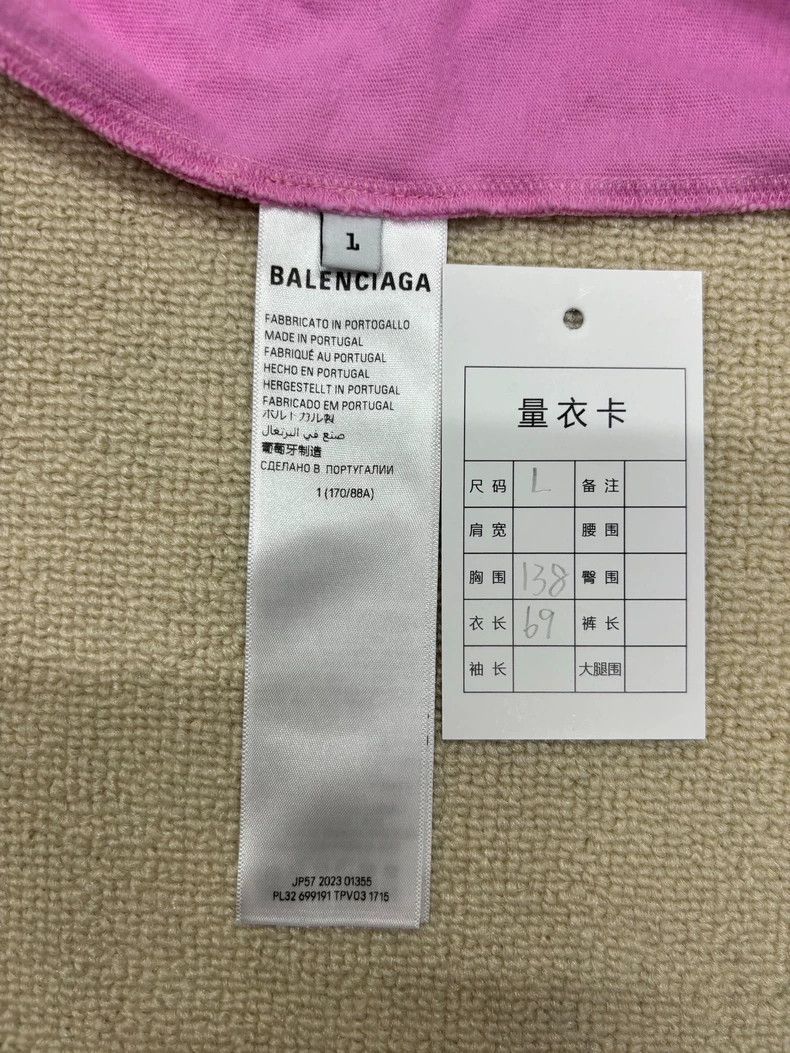 Balenciaga Balenciaga SS24 X New Year Dragon Monogrammed Crew Neck Pul Size US S / EU 44-46 / 1 - 5 Thumbnail