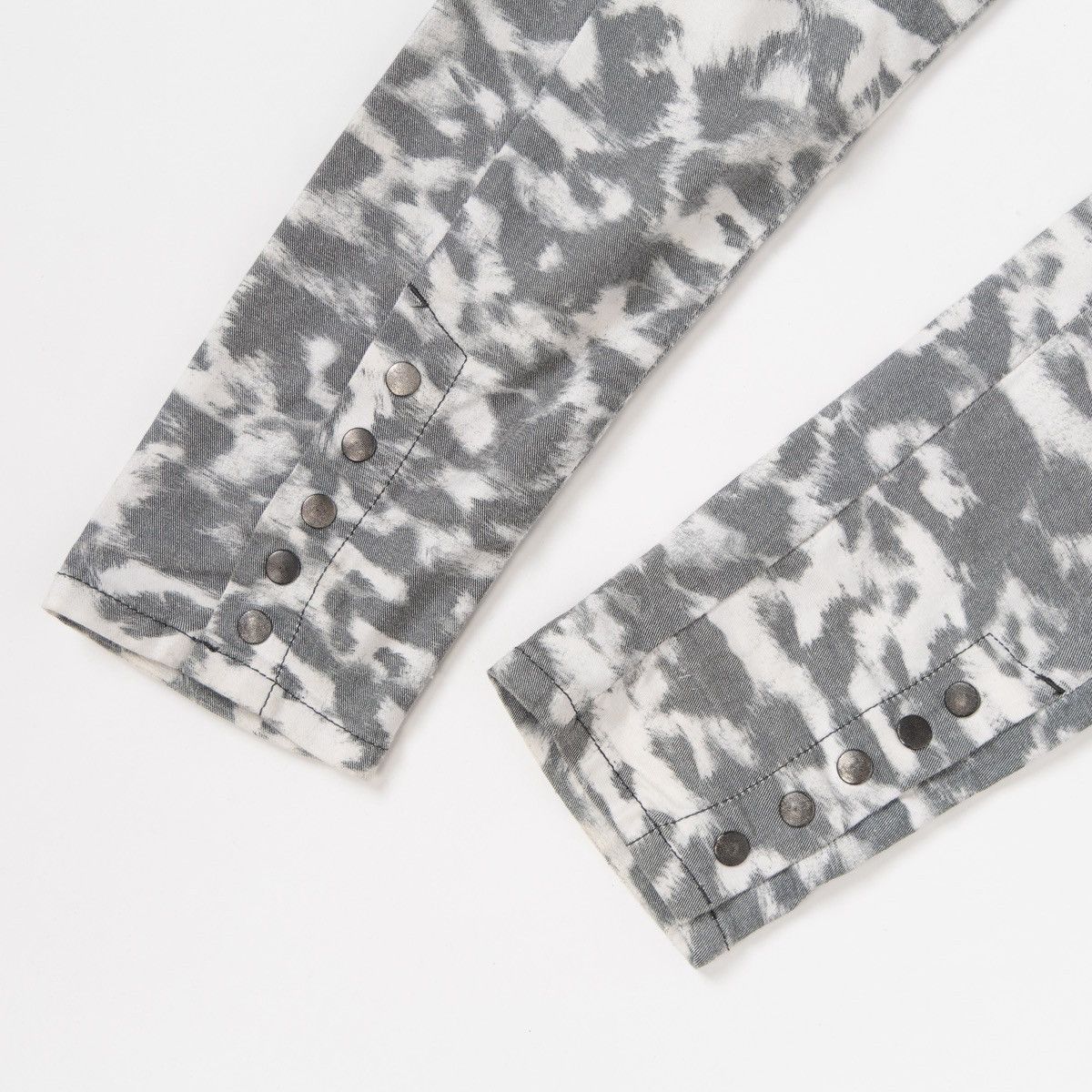 Guess Guess Womens Skinny Jegging Jeans Grey Animal Print Stretch Size 30" / US 8 / IT 44 - 4 Thumbnail