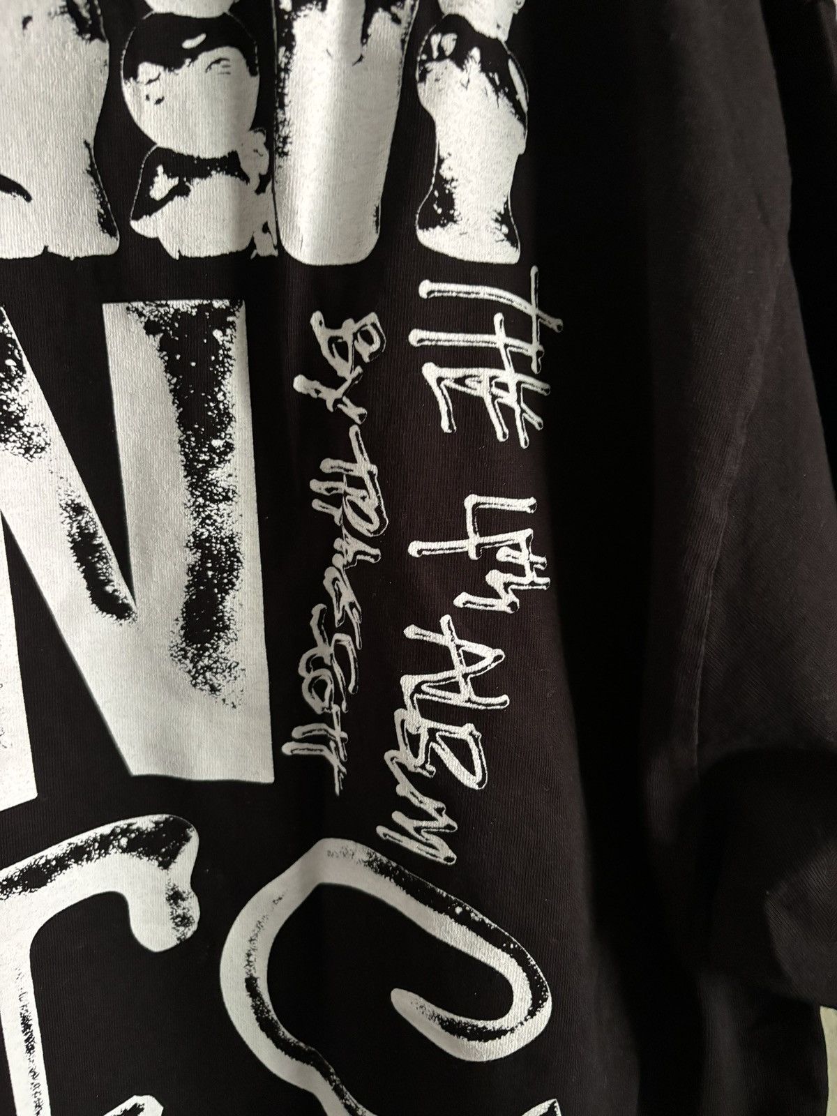 Travis Scott UTOPIA TEE II AND UTOPIA TEE IV (2 TEES) Size US XXL / EU 58 / 5 - 12 Thumbnail