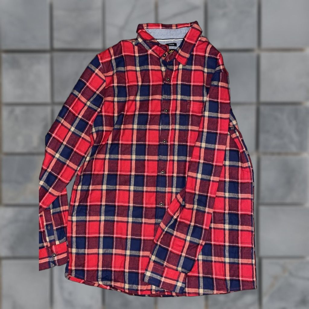 Lee Lee Flannel Shirt XL Red Black Plaid Button Up Outdoor Work Mens X-Large Regular Cotton Button-Up Shirt Size US XL / EU 56 / 4 - 1 Thumbnail