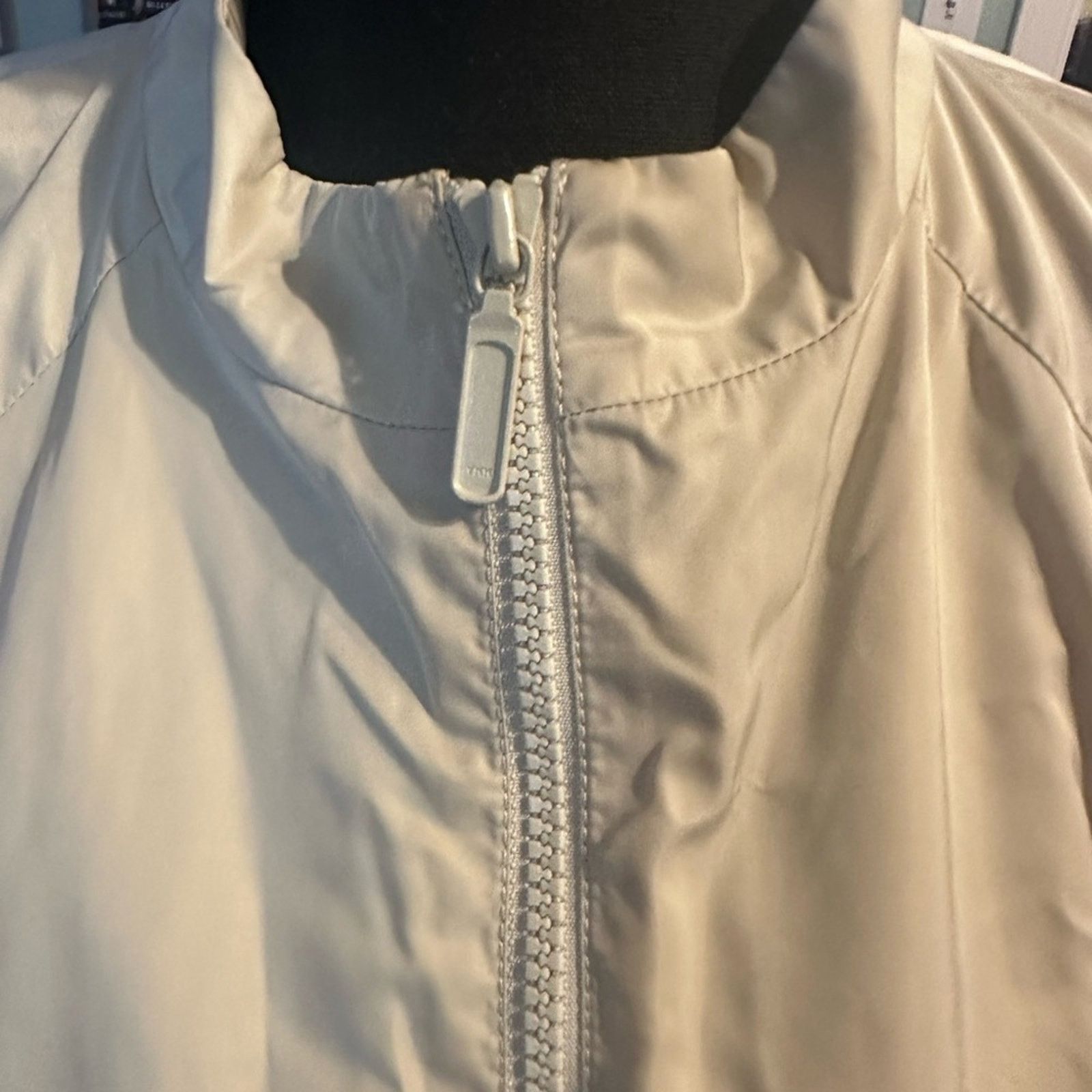 Banana Republic Banana Republic 3/4 Sleeve Tan Bubble Hem Tie Waist Jacket Size M / US 6-8 / IT 42-44 - 9 Thumbnail