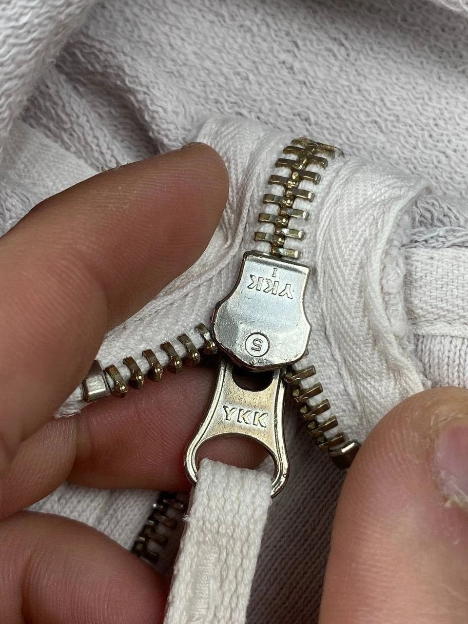 Stone Island Vintage Stone Island Zip Hoodie Men Size XL White Size US XL / EU 56 / 4 - 9 Thumbnail