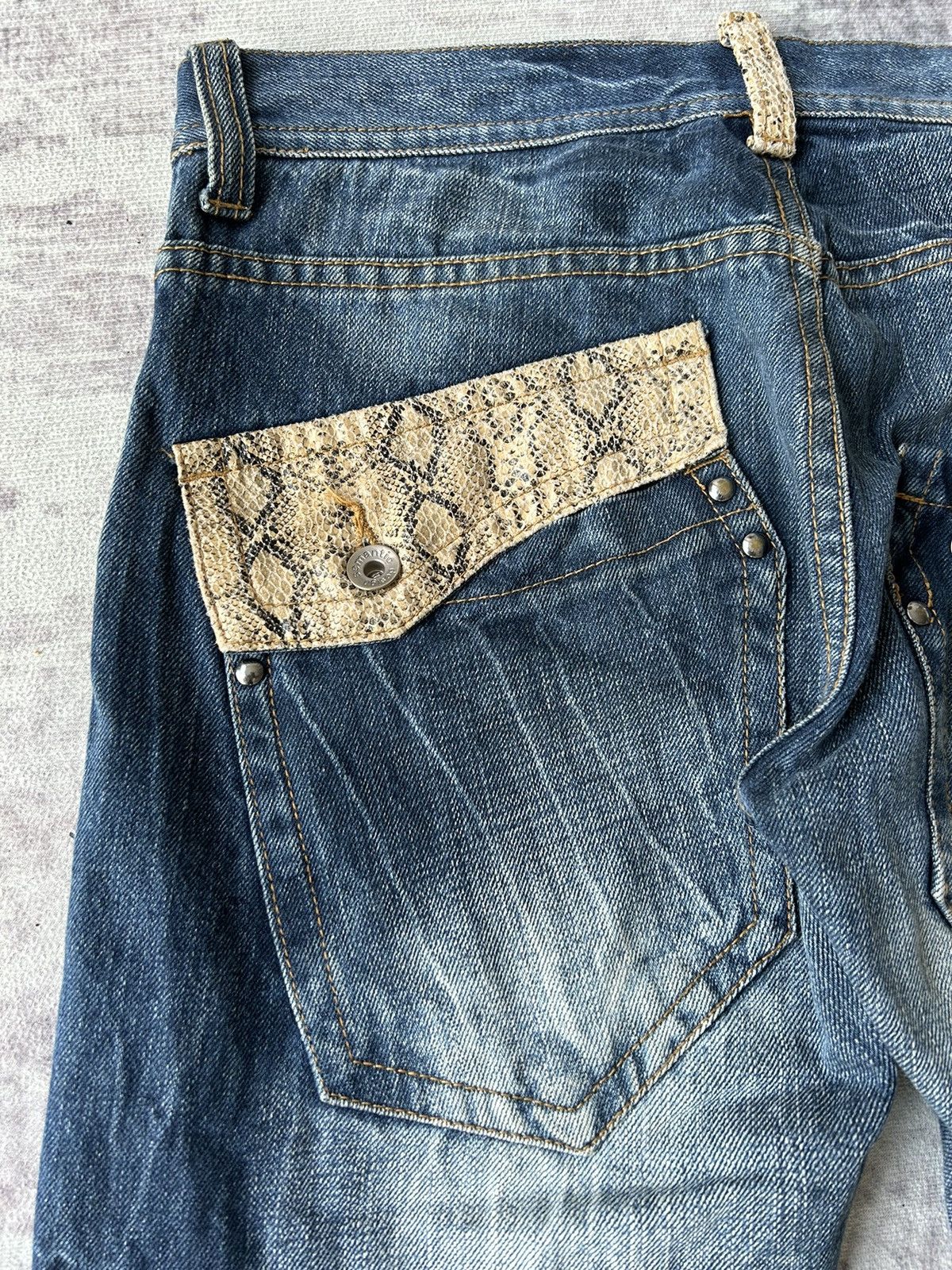 If Six Was Nine Y2K Semantic Design Snake Jeans Size US 32 / EU 48 - 12 Thumbnail