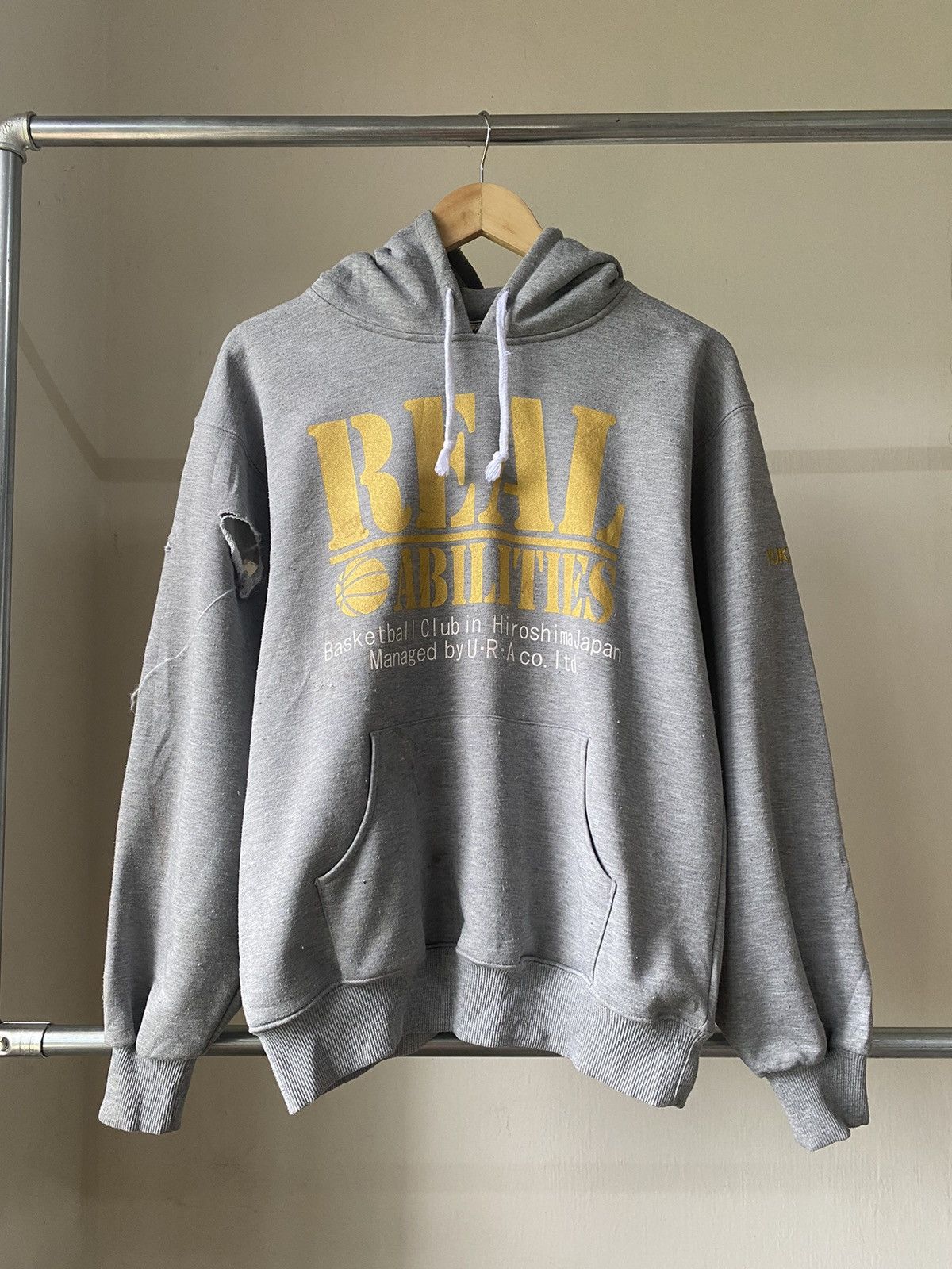 Japanese Brand × NBA Hitoshima Basketball Hoodie Distressed 90s Size US M / EU 48-50 / 2 - 1 Thumbnail