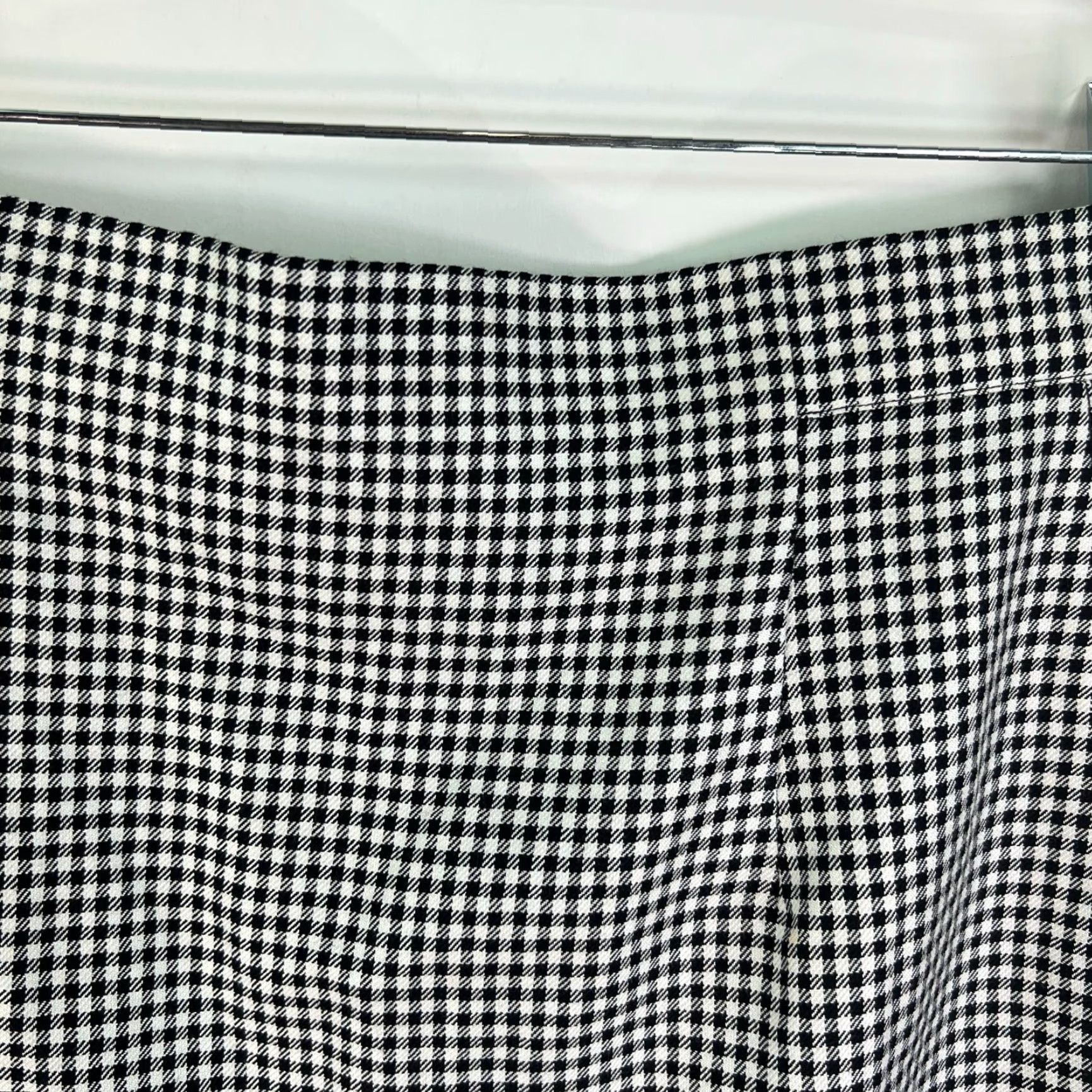 Vintage VINTAGE Yarell Skirt Herringbone Wool Midi A-Line Pockets Zip Made in Germany Womens SZ 12 Black Size 34" / US 12 / IT 48 - 2 Thumbnail