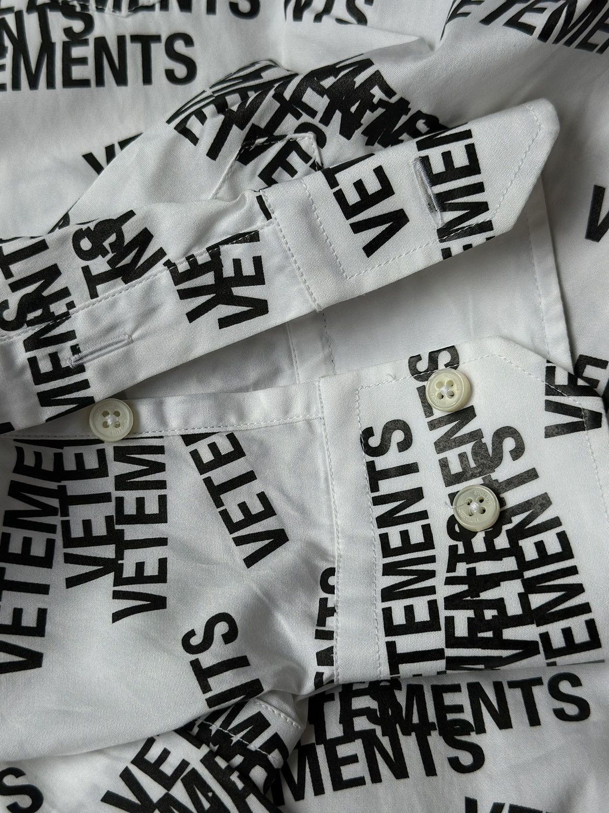 Vetements White cotton shirt Vetements Size US XS / EU 42 / 0 - 4 Thumbnail