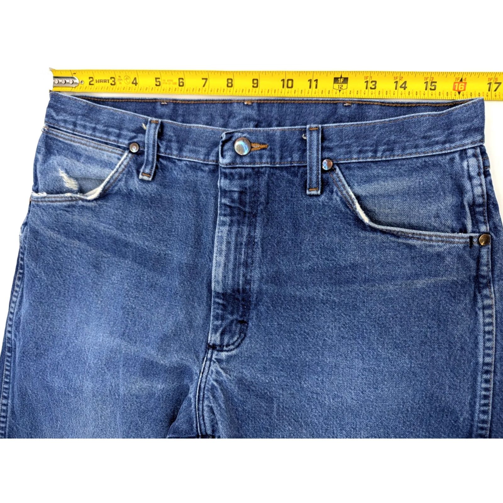 Wrangler Wrangler Cowboy Cut Original Fit Western Jeans Men 33 Regular Blue Distressed 5-Pocket Denim Cotton Wrangler 13MWZ Cowboy Classic 90s Theme Mens Size US 33 - 6 Thumbnail