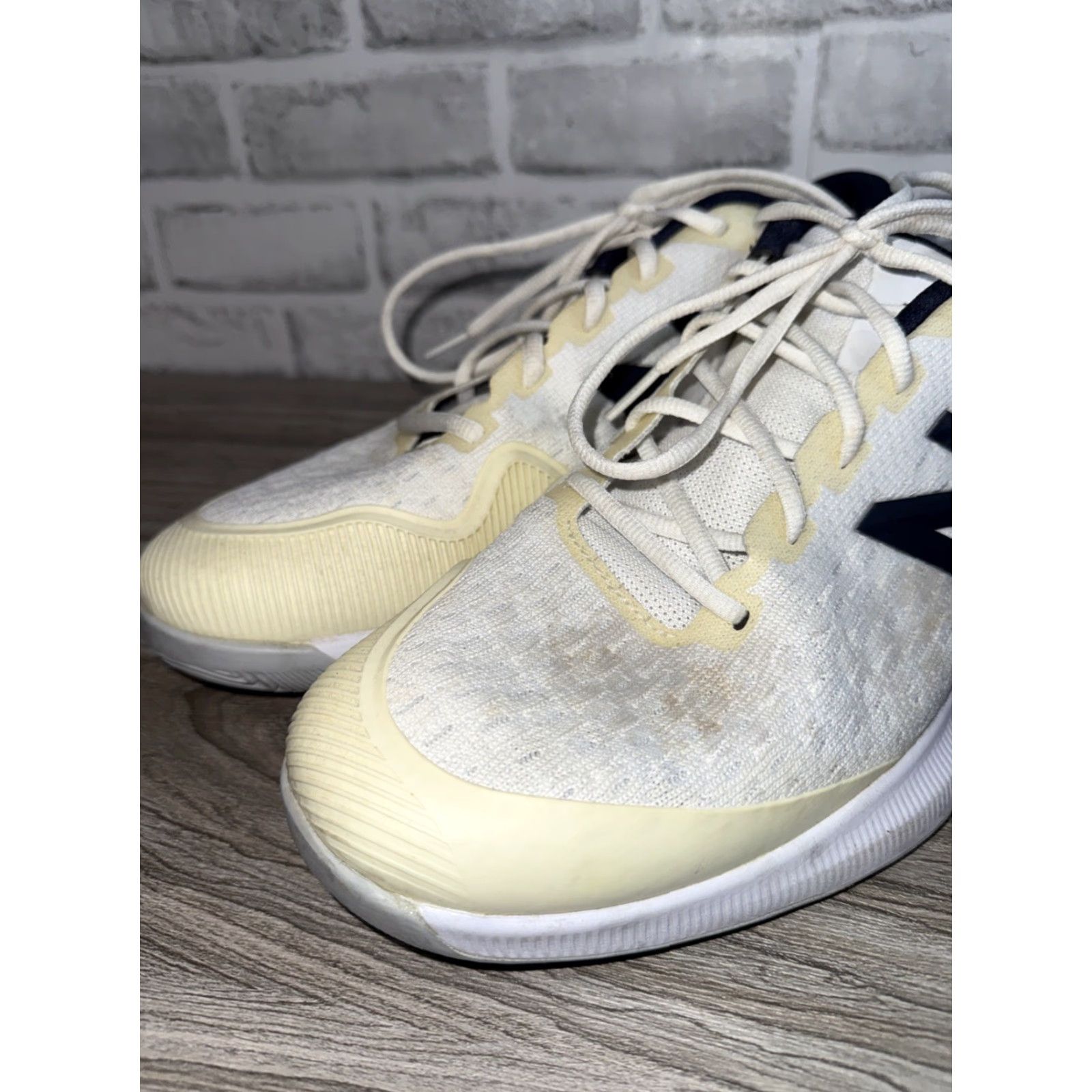 New Balance New Balance 996 Fuel Cell Lace Up Low Top Tennis Shoes Mens 14 EE White Sneaker Tennis Size US S / EU 44-46 / 1 - 2 Thumbnail