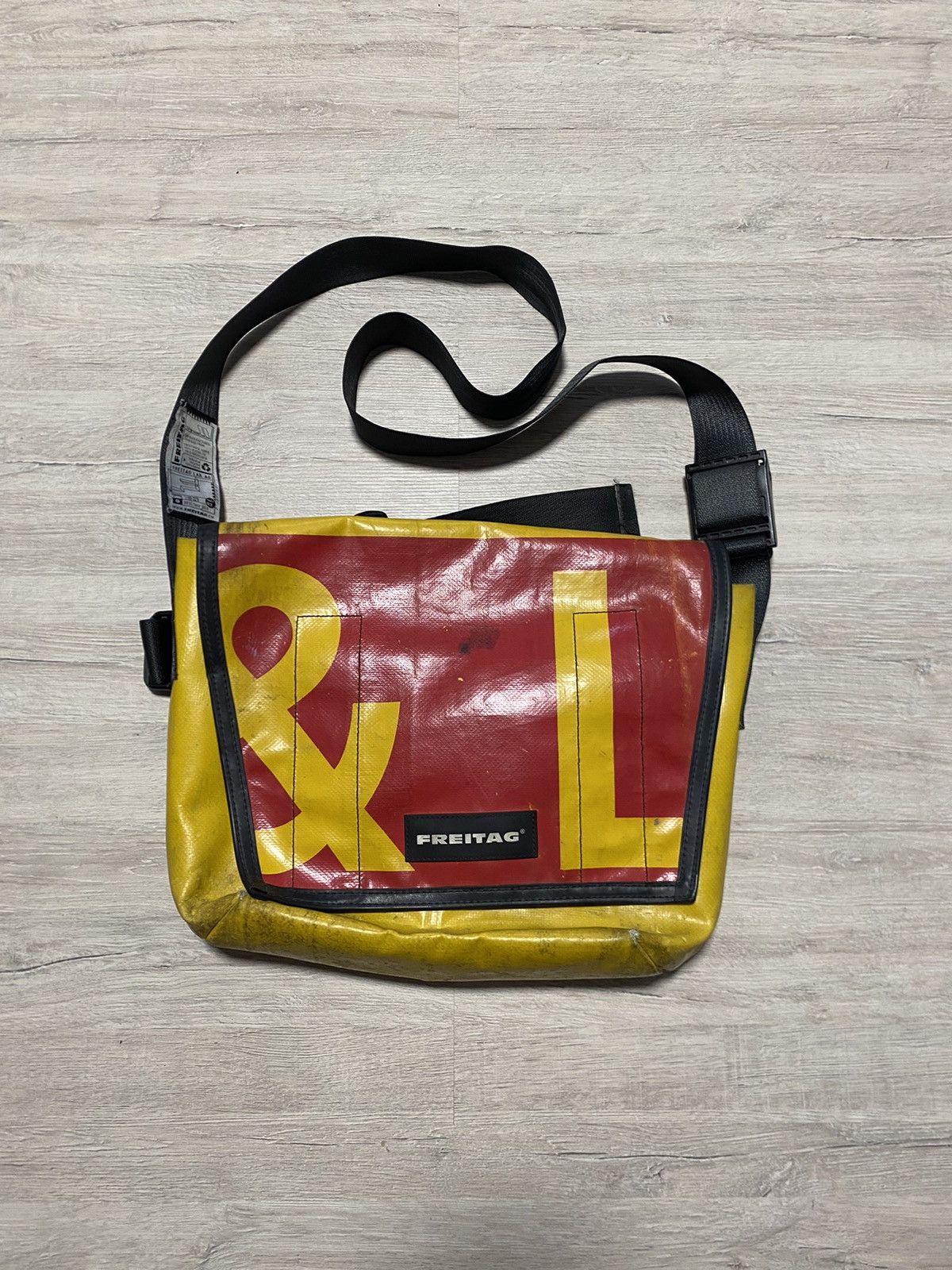 Vintage Freitag F12 Dragnet Recycled Transformer Messenger Bag 