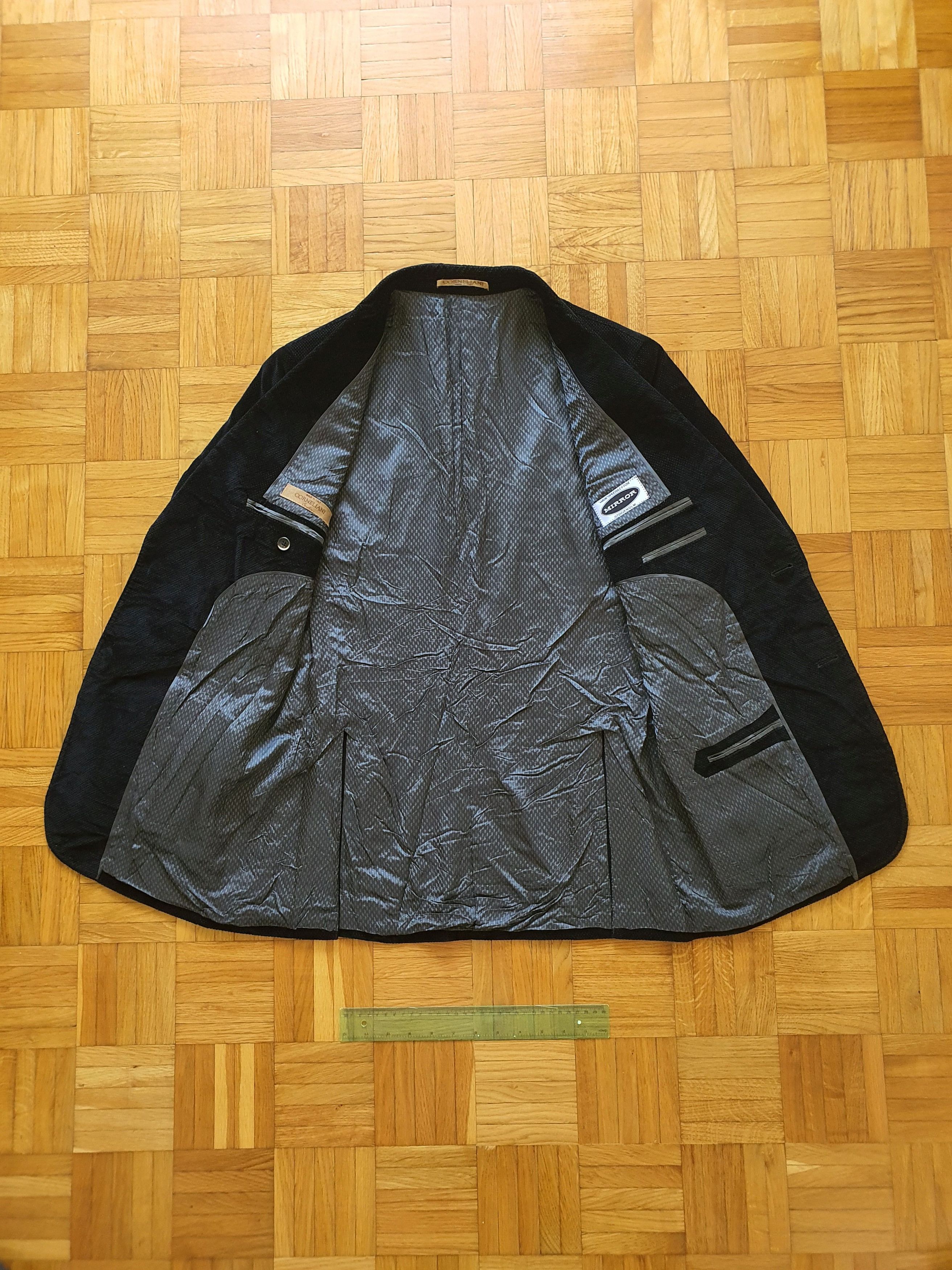 Corneliani ''EASY C2'' Black Velvet Blazer Sports Coat Suit Jacket Size 38R - 3 Thumbnail
