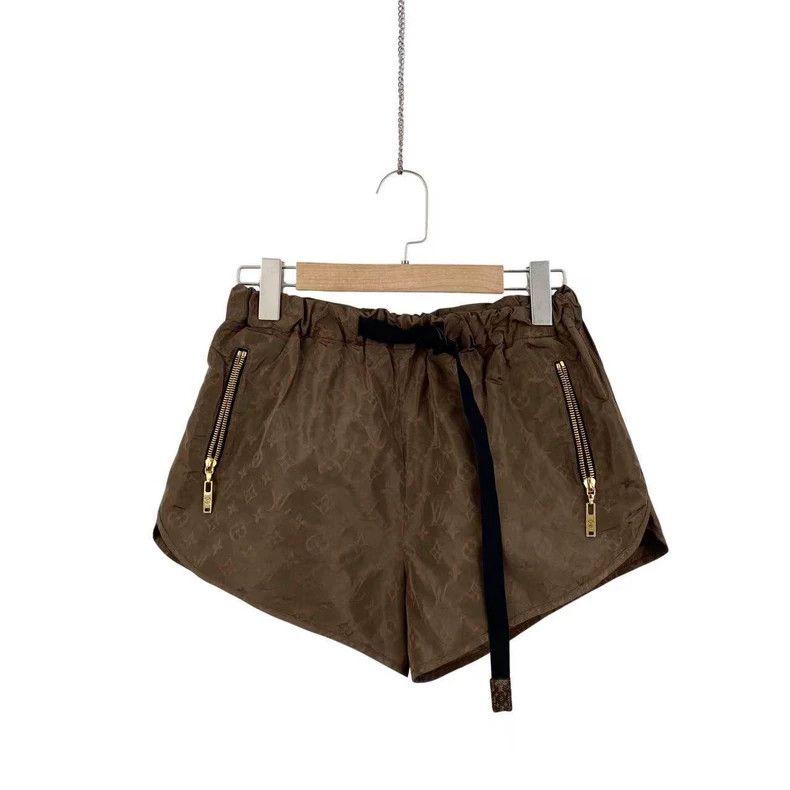Louis Vuitton Louis Vuitton Mulberry silk brown presbyopic printed short Size US 34 / EU 50 - 1 Thumbnail