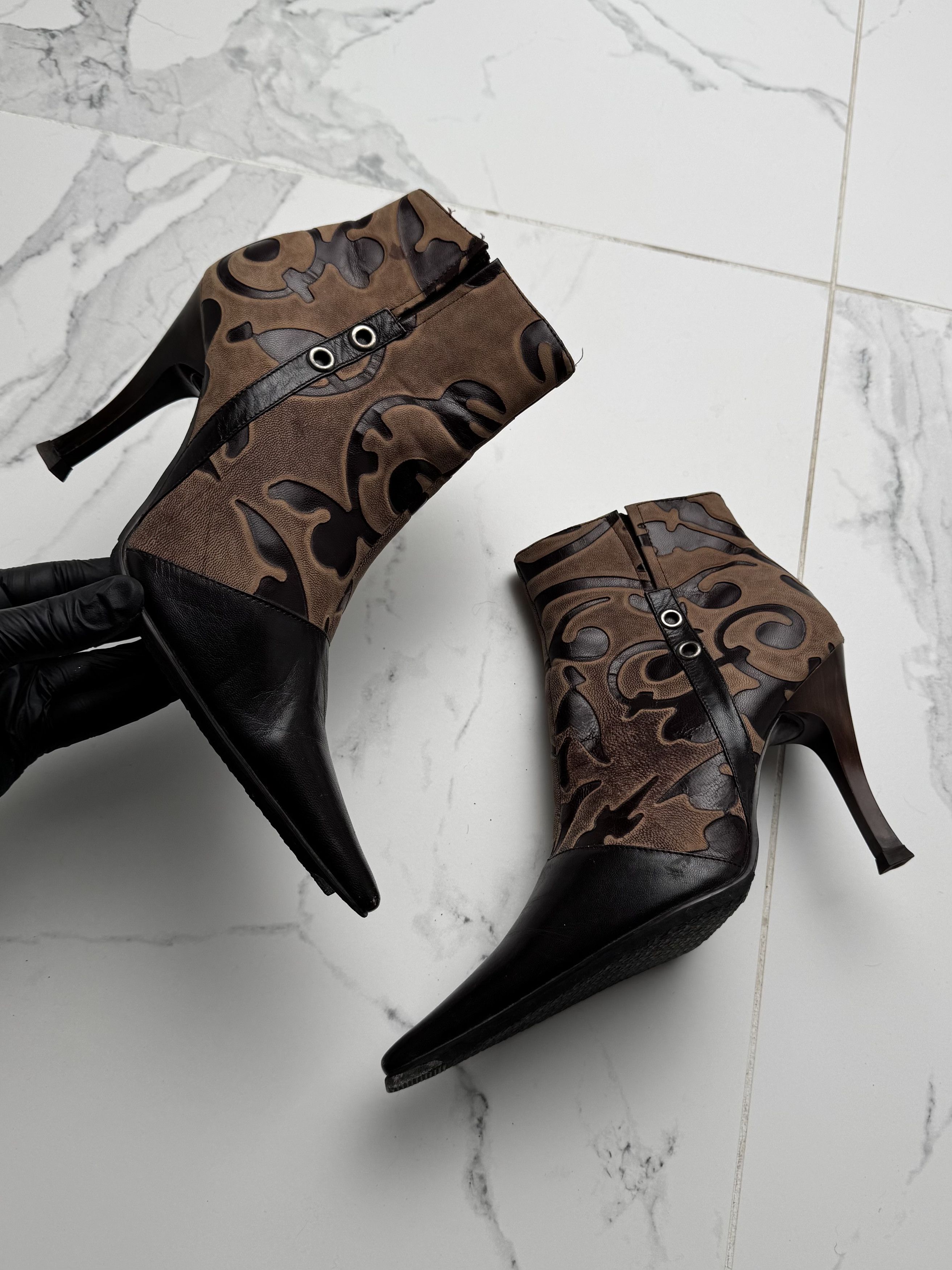 Vintage Vintage Stiletto Ankle Boots Pointed Toe Statement Booties Size US 8 / IT 38 - 1 Thumbnail