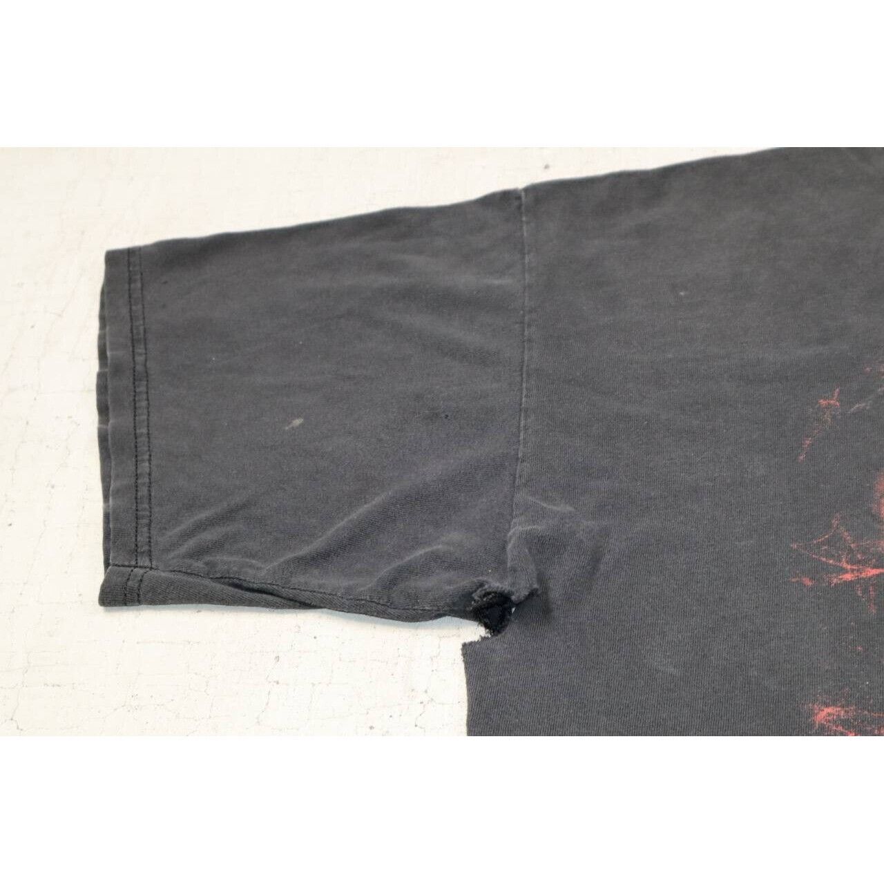Gildan Vintage 2004 EVIL DEAD Ladies of the Evil Dead T Shirt XL Size US XL / EU 56 / 4 - 10 Thumbnail