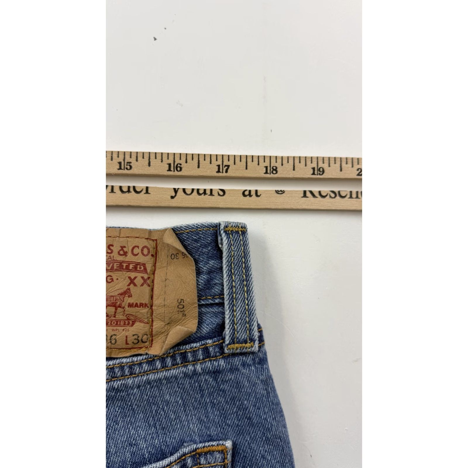 Levi's VINTAGE Levi's 501 Jeans Men Regular 36 Waist 30 Inseam Blue Denim Button Fly Straight Leg Mens Size US 36 / EU 52 - 8 Thumbnail