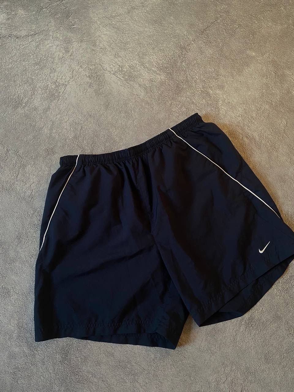 Nike Nike Vintage Nylon Shorts Swoosh Y2K Size US 36 / EU 52 - 3 Thumbnail