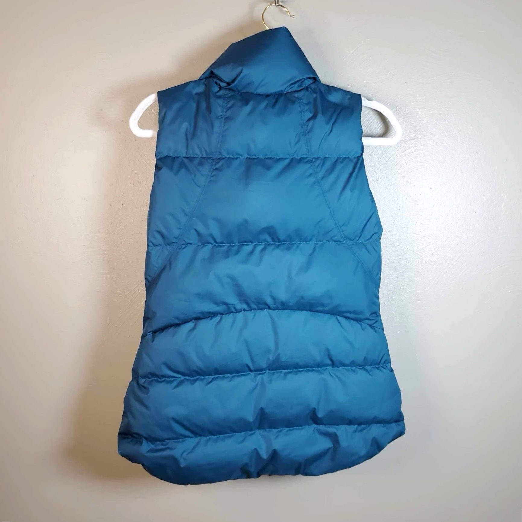 Athleta Athleta Puffer Vest Womens XS Teal Blue Down Filled Full Zip Pockets Downtown Size XS / US 0-2 / IT 36-38 - 4 Thumbnail