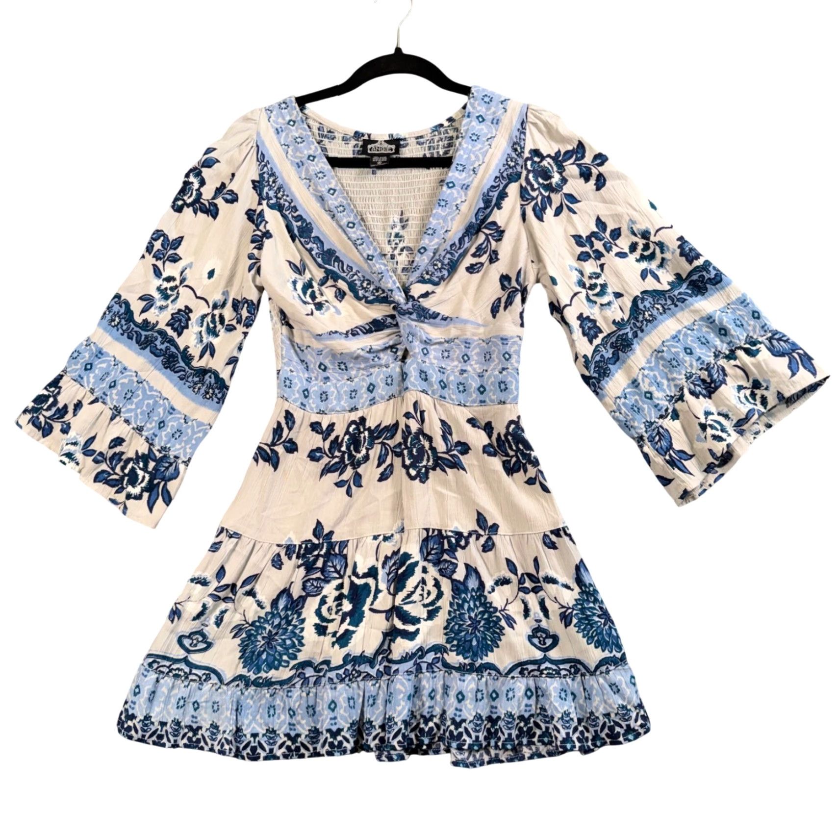light blue corset dress short Sparkly Tight Homecoming Amanda Holden puts on Kate Middleton Size:9 YEAR This striking mini dress