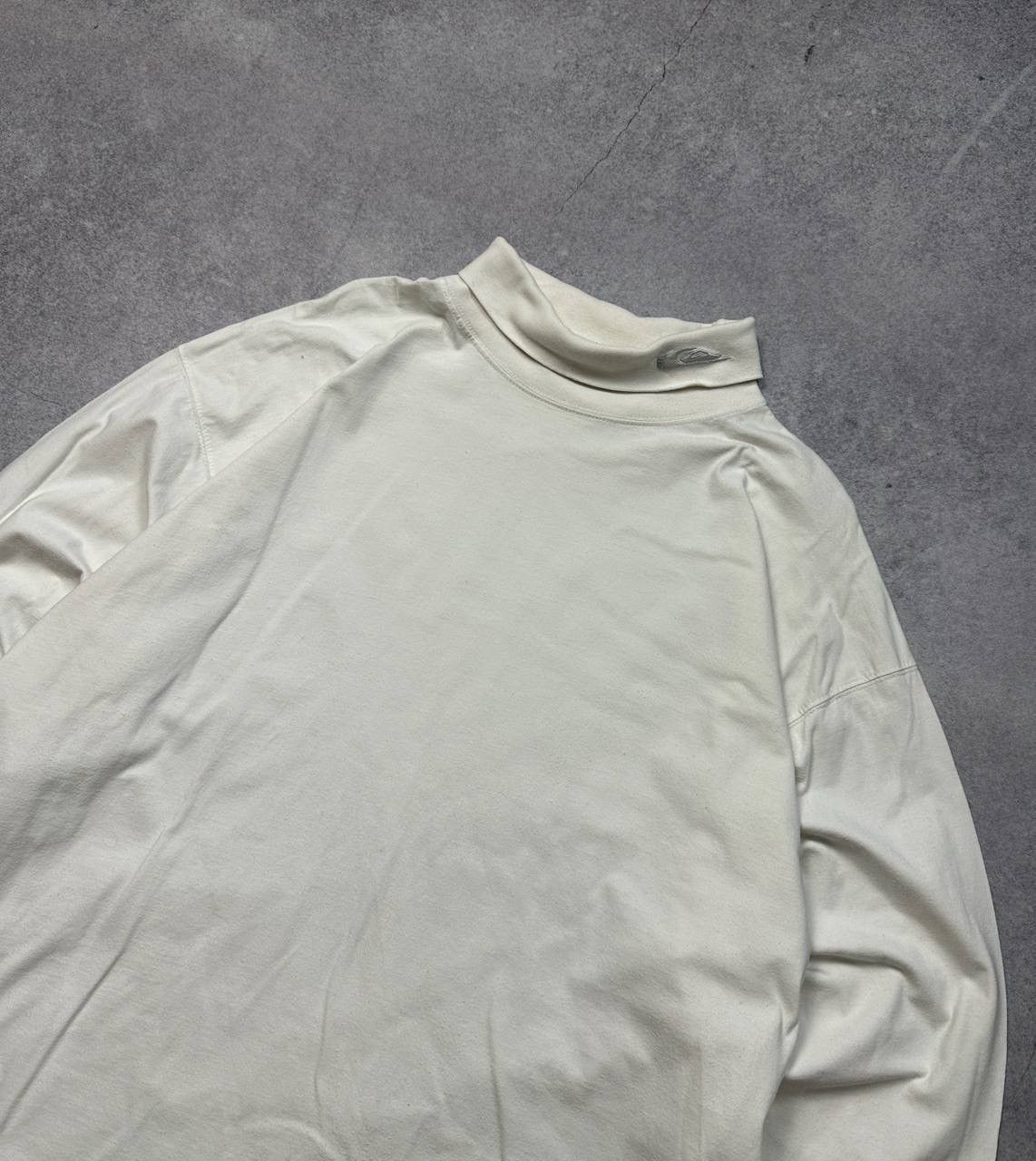 Quiksilver Vintage Quiksilver White Turtleneck, Size XL – Clean Surf Size US XL / EU 56 / 4 - 2 Thumbnail