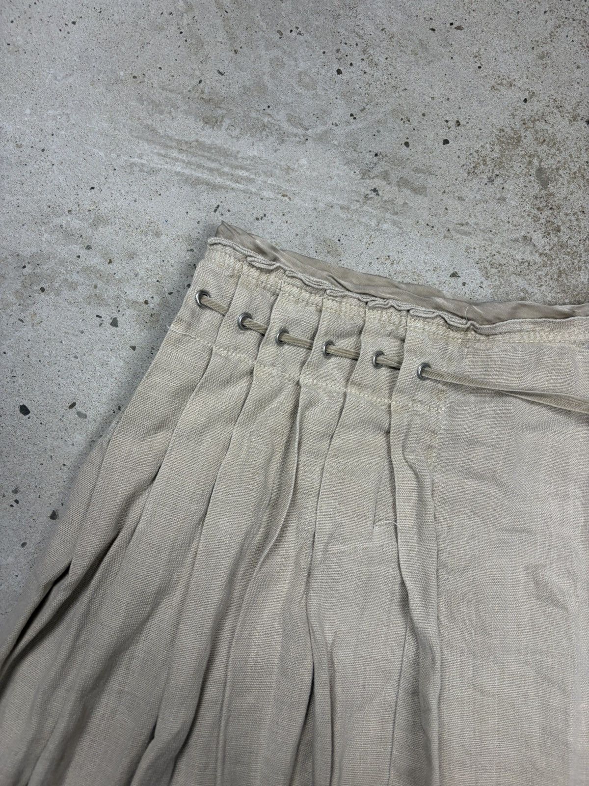 Prada Prada Sport SS 2000 Beige Linen Pleated Skirt Size 32" / US 10 / IT 46 - 6 Thumbnail