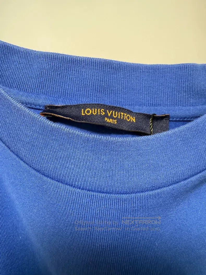Louis Vuitton Louis Vuitton Blue embossed logo short sleeves Size US M / EU 48-50 / 2 - 4 Thumbnail
