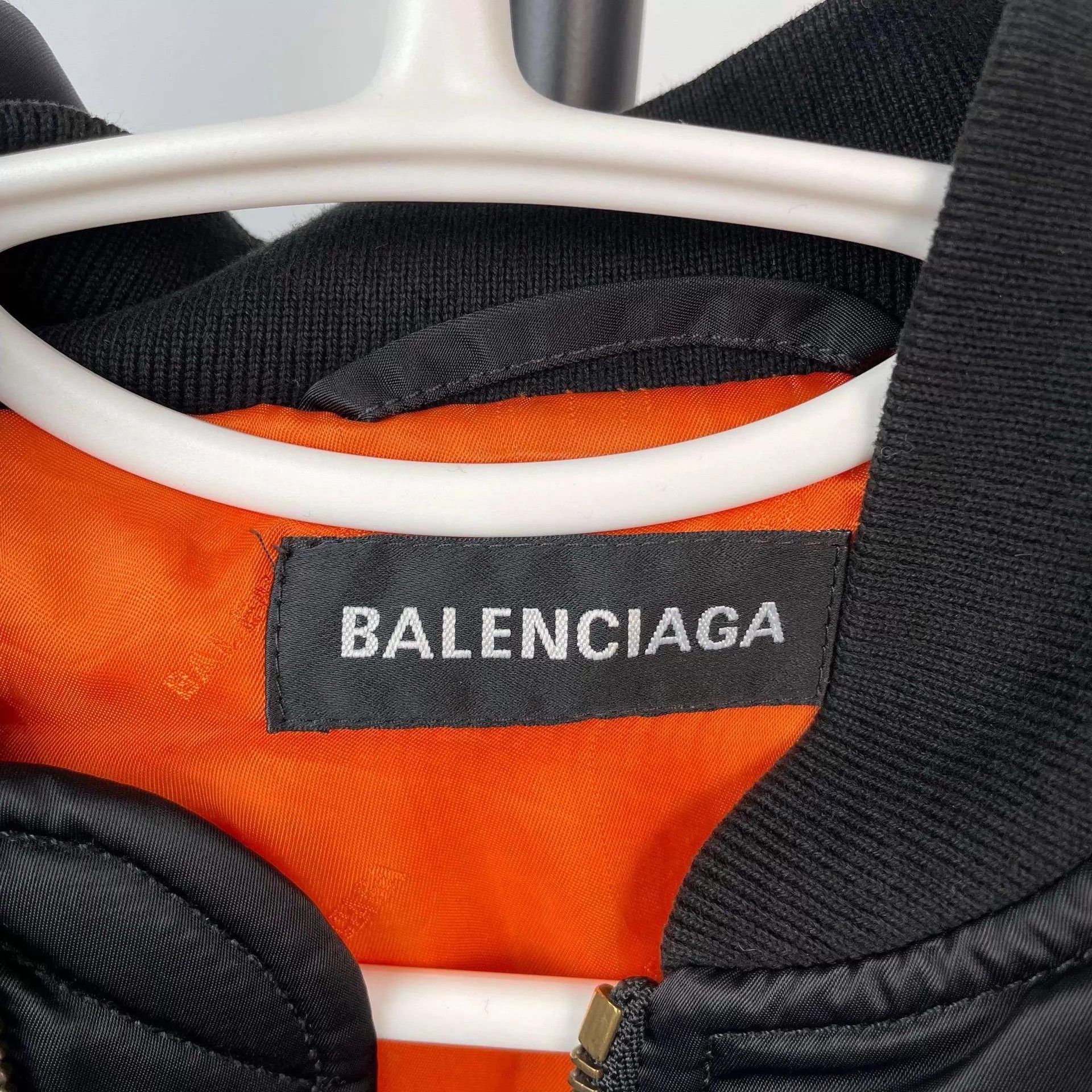 Balenciaga Balenciaga bomber jacket orange lining patch 48 Size US M / EU 48-50 / 2 - 6 Thumbnail