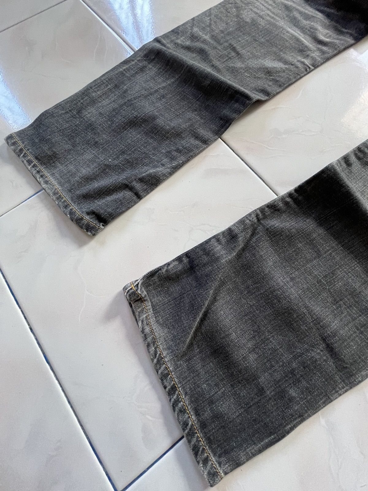 Japanese Brand × LOWBOX × Oni Oniarai Japan Embroidered Oni Japanese Folklore Denim Jeans Size US 30 / EU 46 - 17 Thumbnail